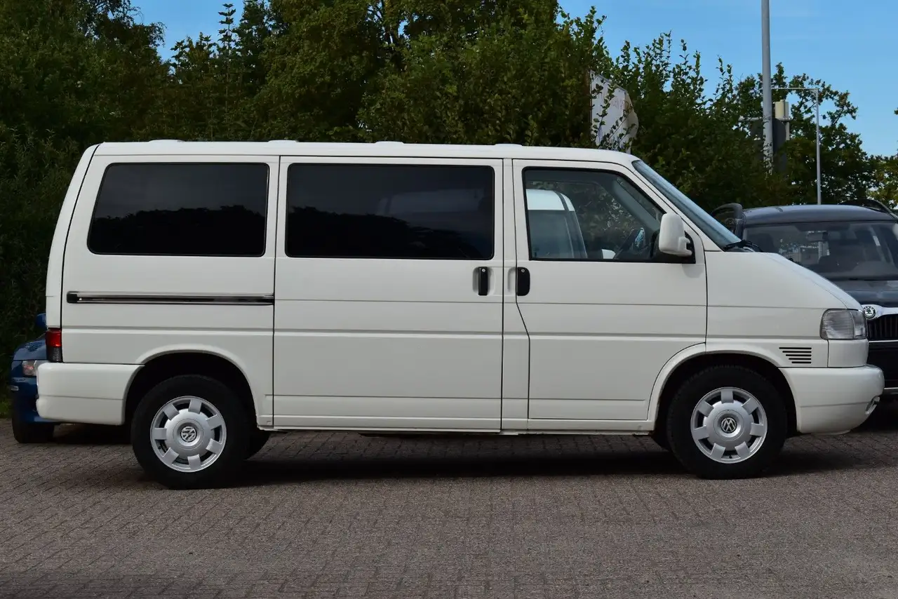 Volkswagen T4 Multivan 2,5 1.Hand| AUT.|Klimaaut.|AHK|El.FH, foto 4