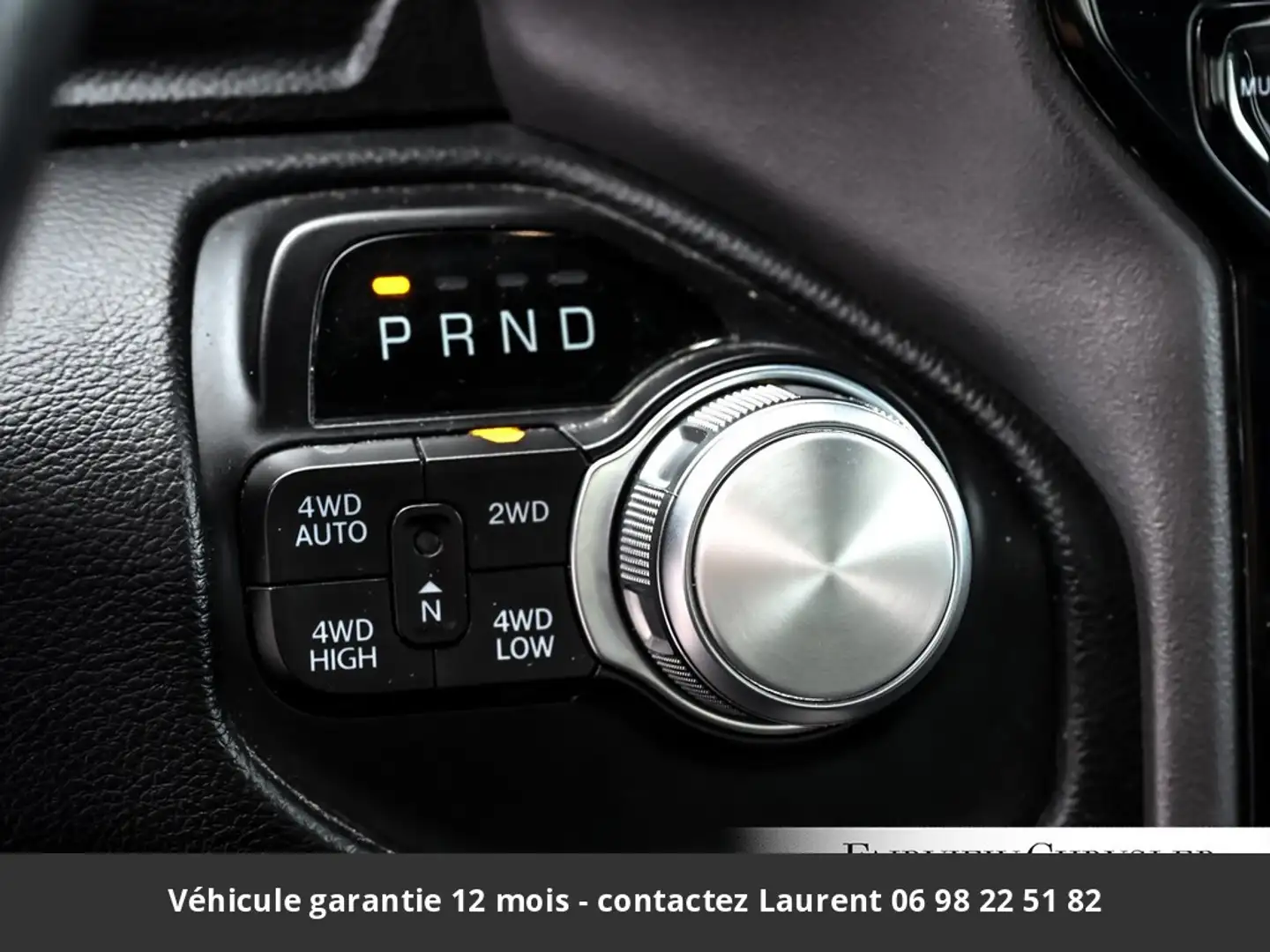 Dodge RAM Hayon 1/3 Sport Night 12P 5.7L 4x4 Tout compris ho Argent - 2