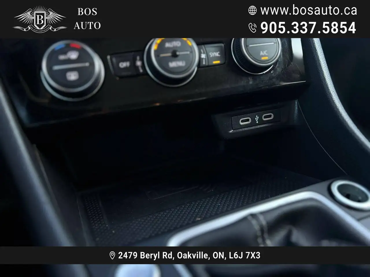 Volkswagen Jetta снимка Volkswagen Jetta