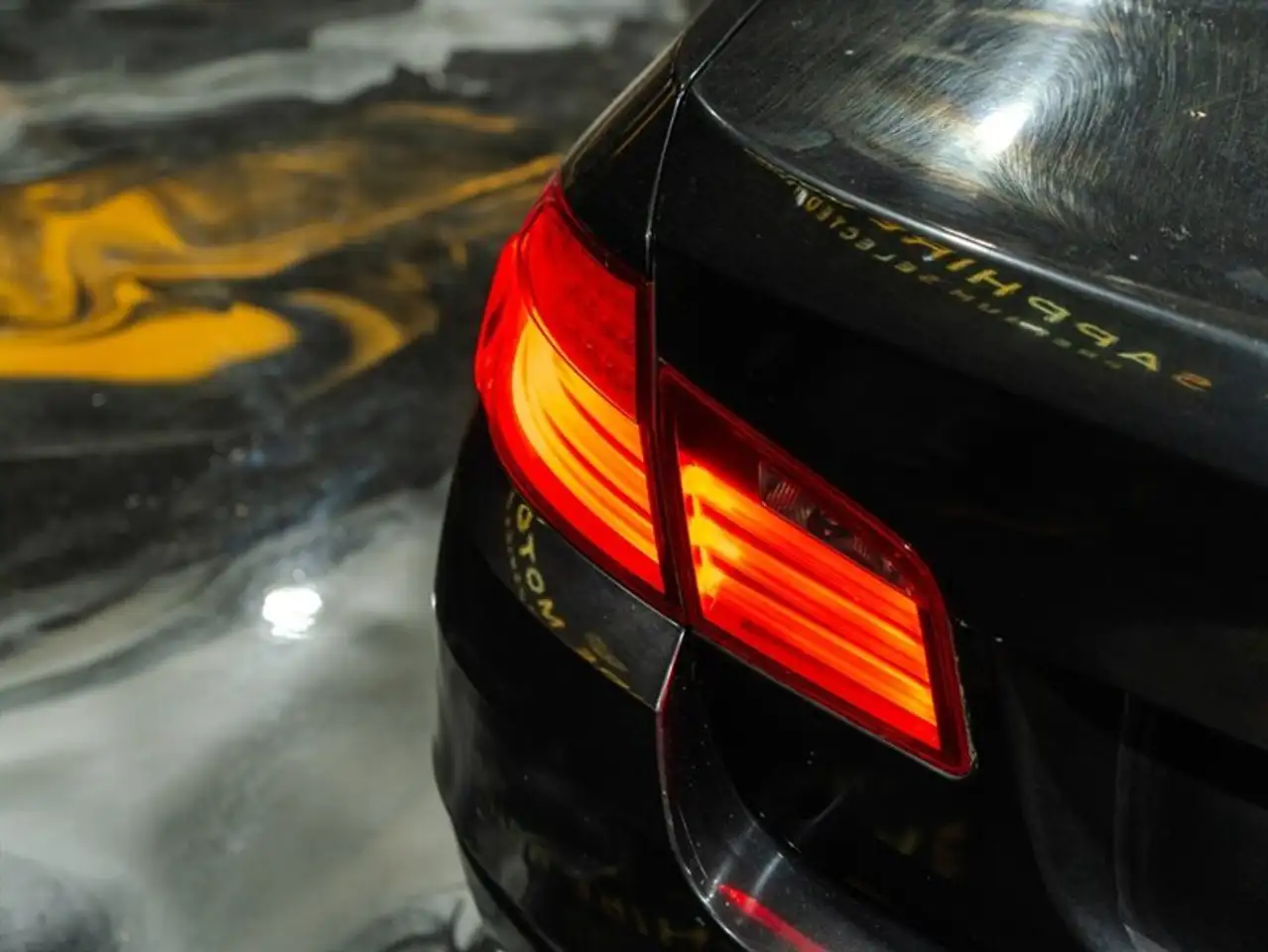 BMW 5 Series снимка BMW 5 Series