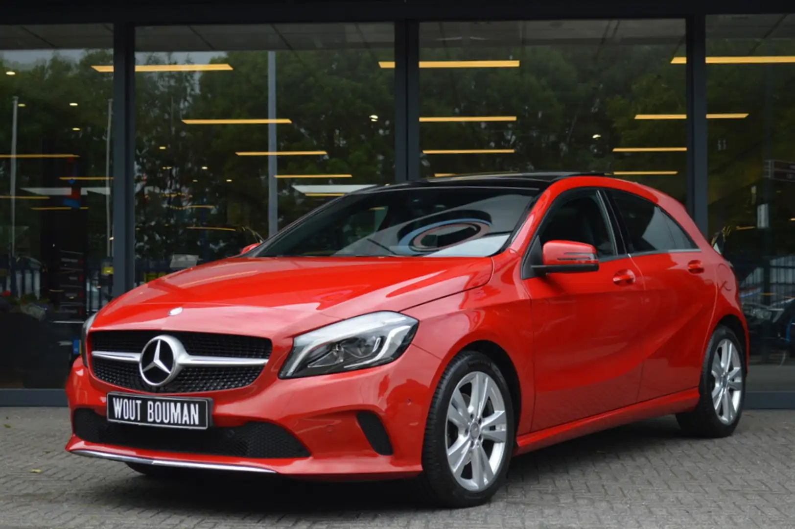 Mercedes-Benz A 160 Ambition Led Panorama Camera Pdc Rouge - 2