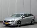 Volvo V60 1.5 T3 AUT R-Design Xenon / Standkachel / Cruise c Grijs - thumbnail 1