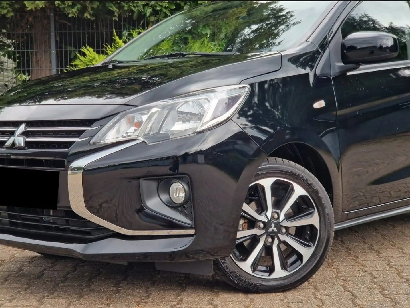 Mitsubishi Space Star Select+ Autom. Kamera Apple CarPlay Schwarz - 2