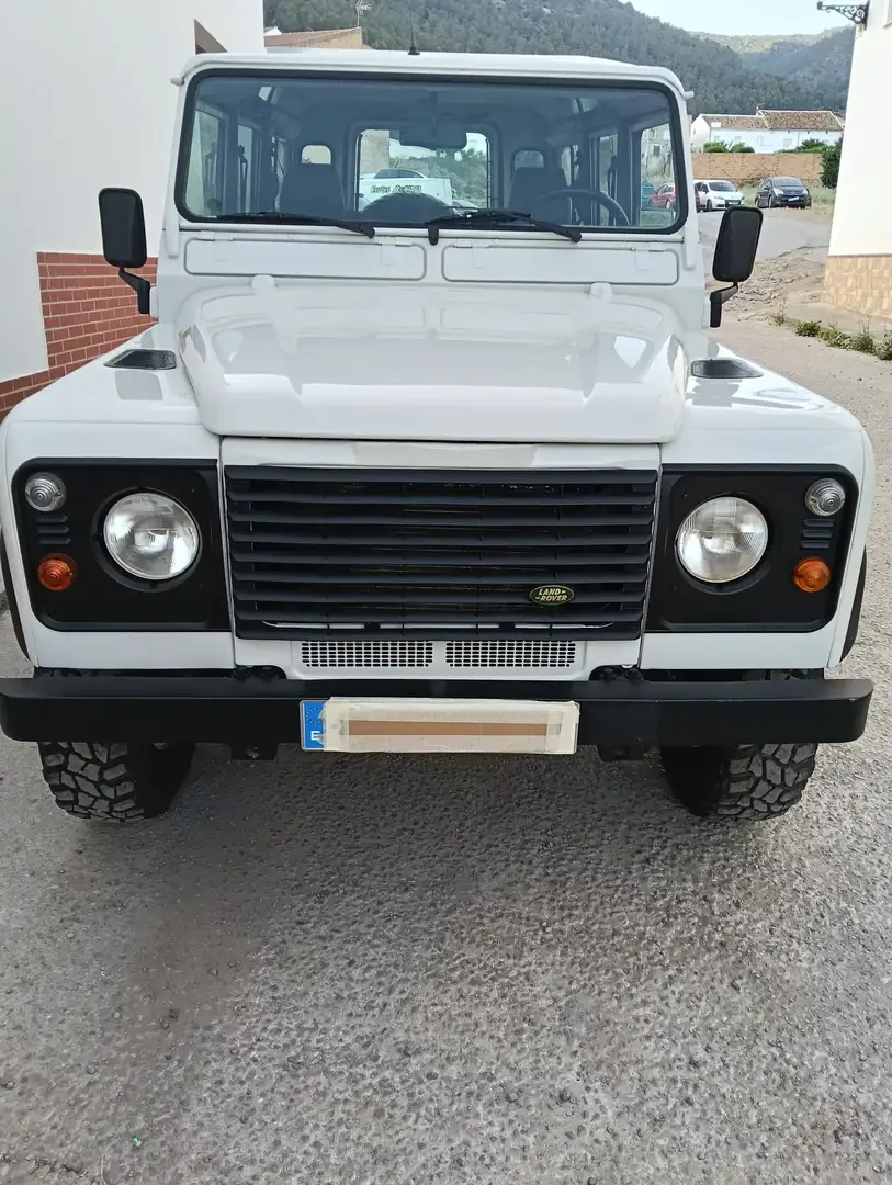Land Rover Defender 110 TD5 , 5 puertas Blanco - 1
