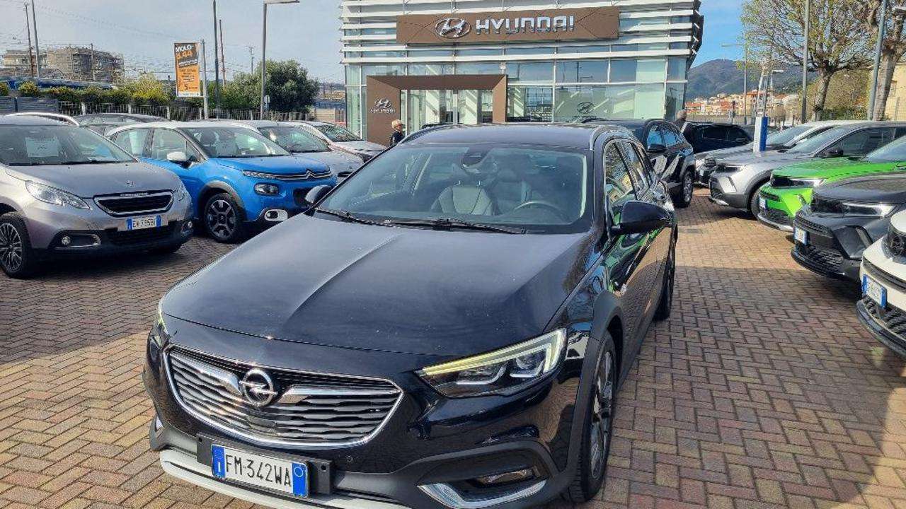 Opel Insignia 2.0 BiTurbo CDTI S&S AWD aut. Country T. Exclusive