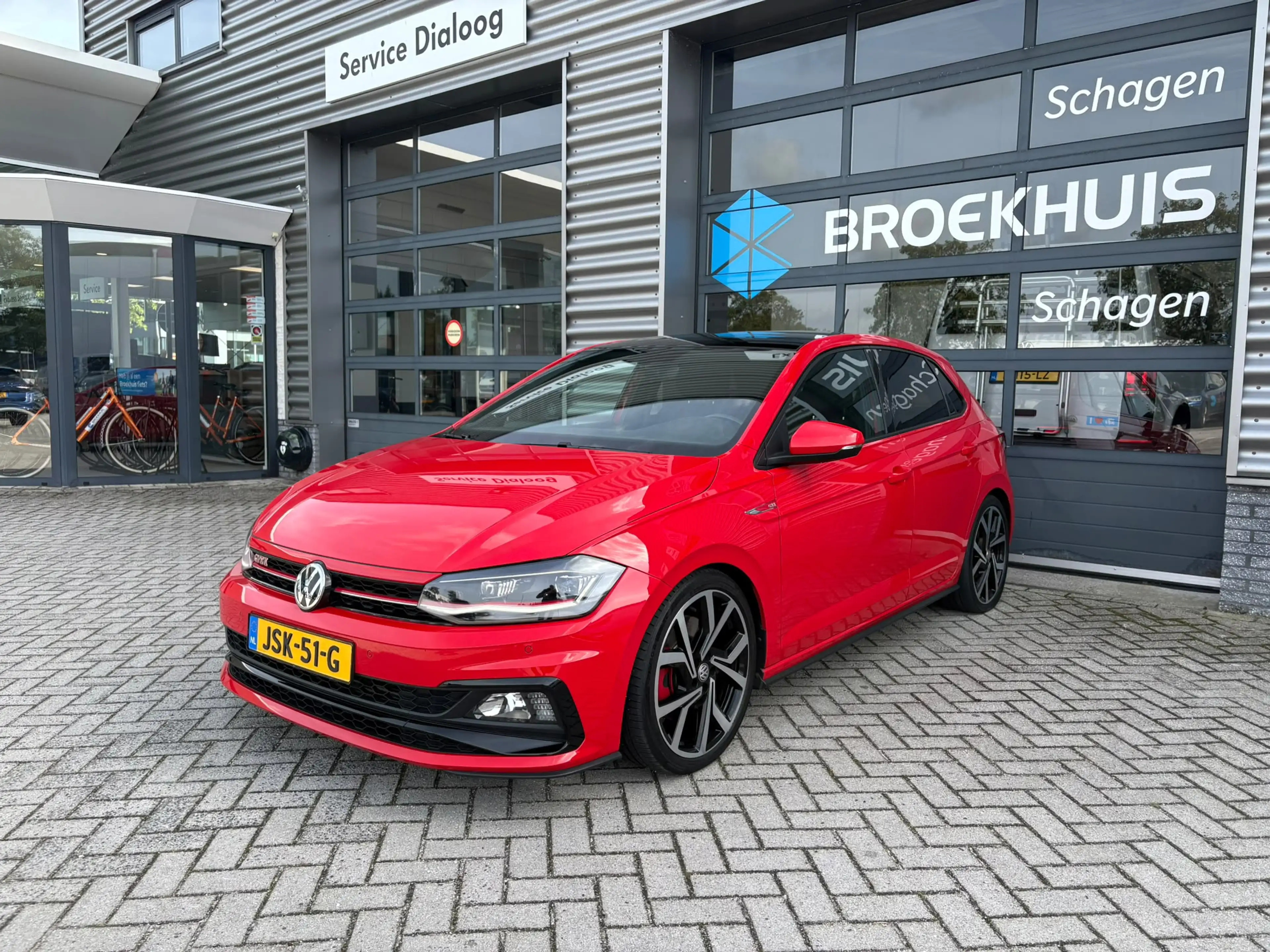 Volkswagen Polo GTI 2.0 TSI 200 pk 7-DSG | Achteruitrijcamera | Apple — photo 2