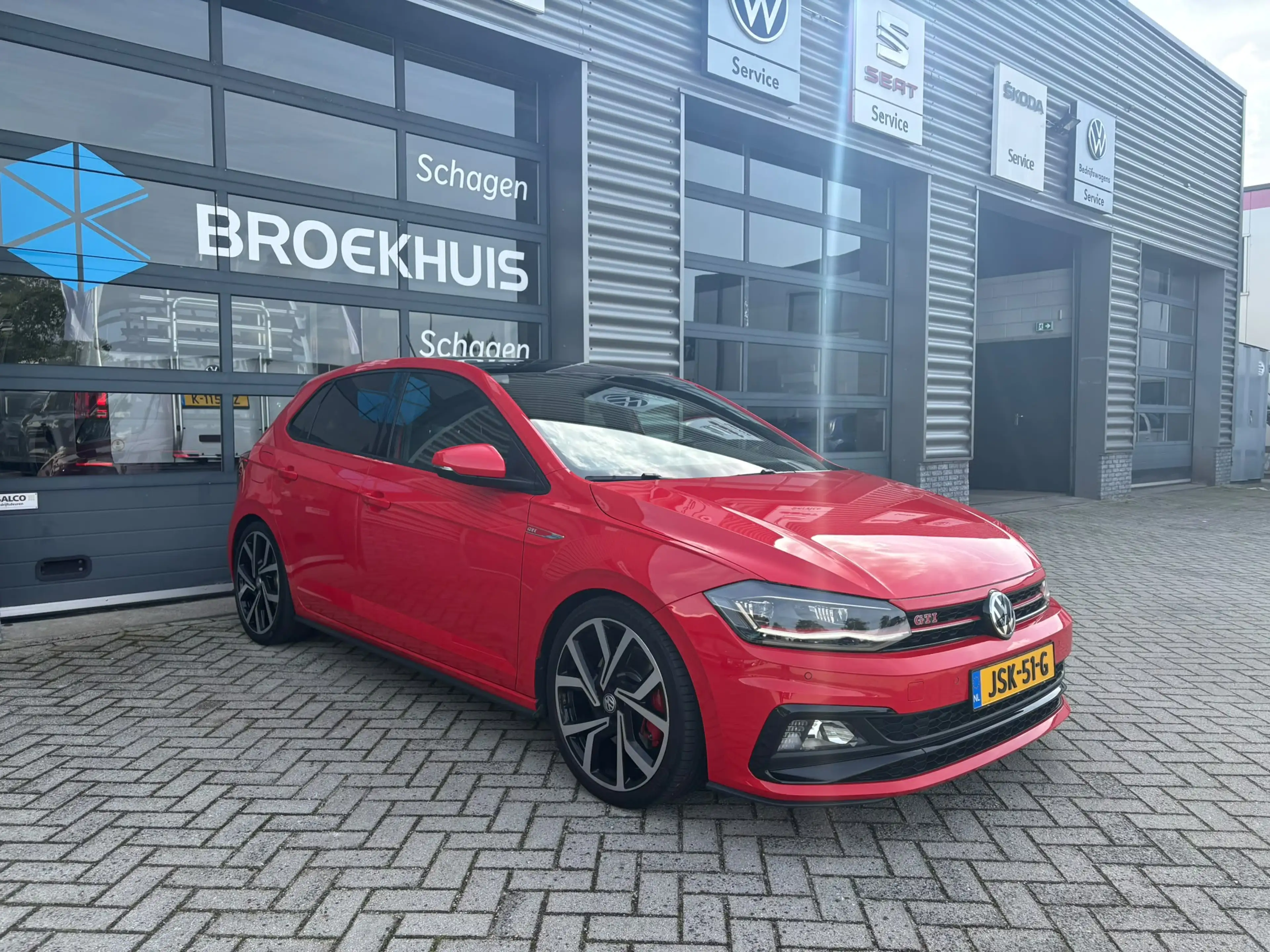 Volkswagen Polo GTI 2.0 TSI 200 pk 7-DSG | Achteruitrijcamera | Apple — photo 4