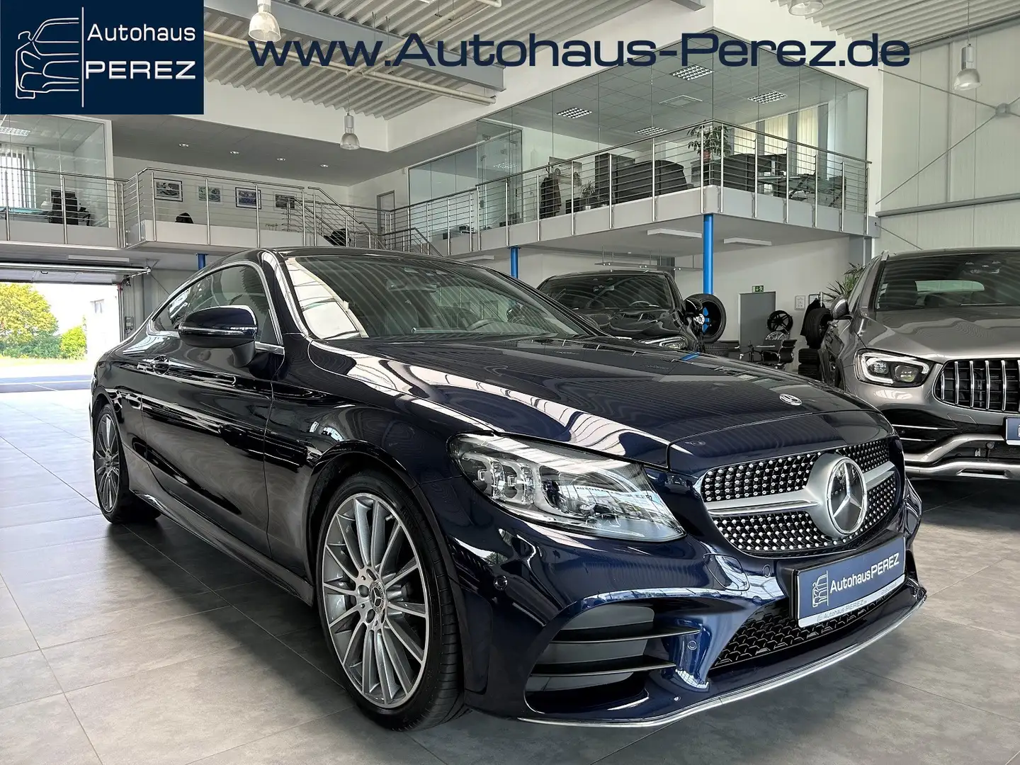 Mercedes-Benz C 300 Coupe AMG NP: 67.372 3x HIGH END-PANORAMA Синій - 1