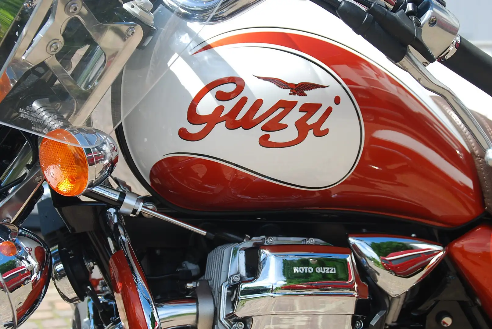 Moto Guzzi California 1100 Sonderedition 90 Jahre Portocaliu - 1