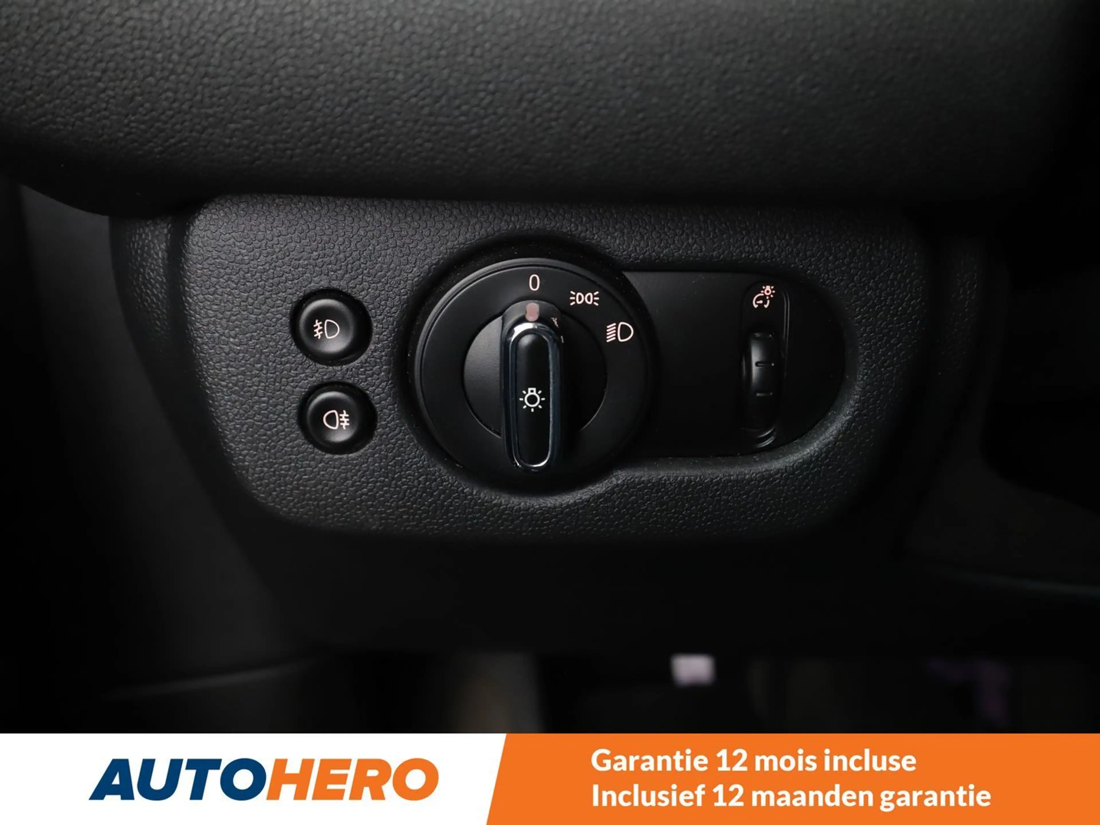 MINI One Clubman One — photo 12