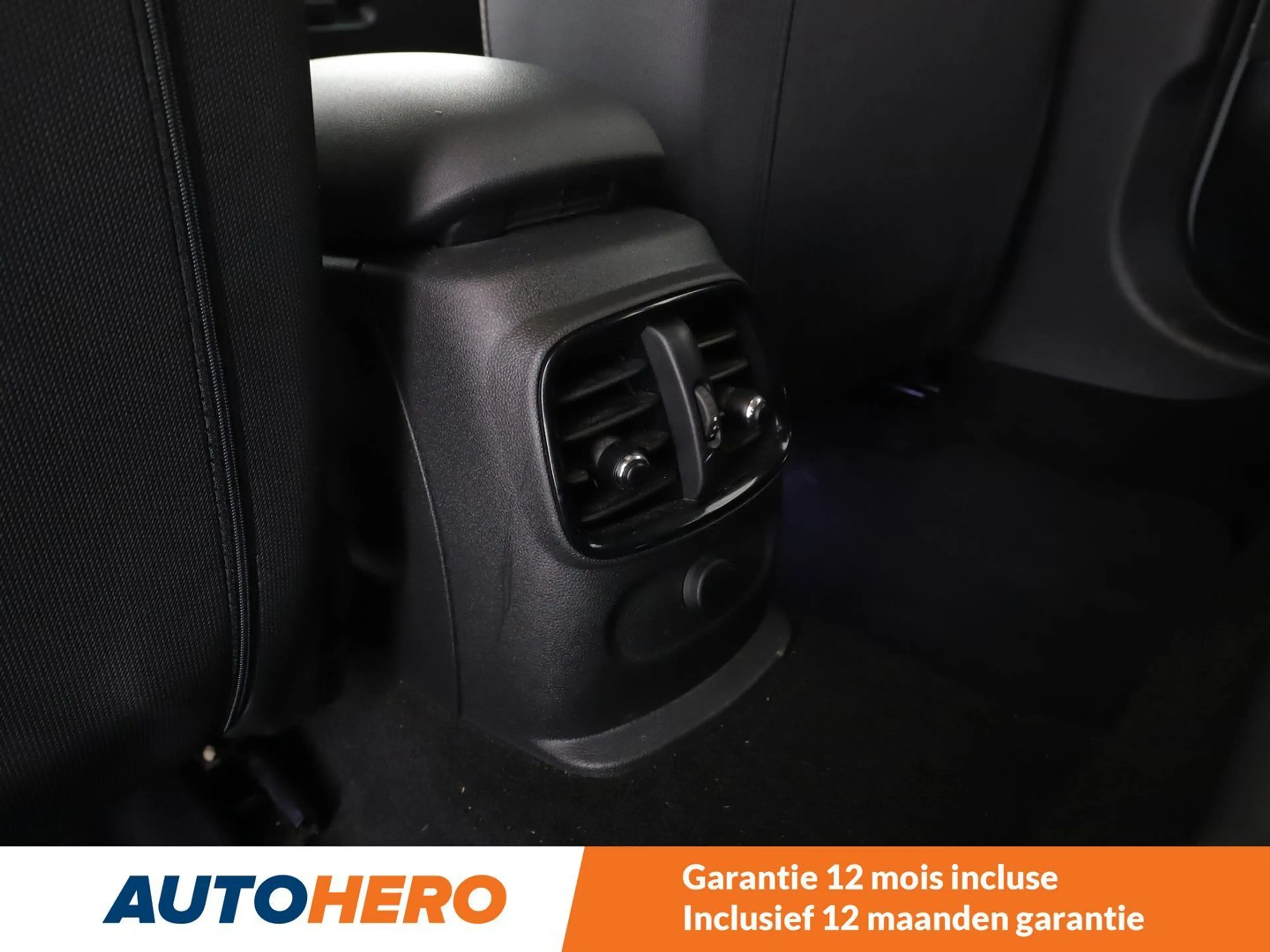 MINI One Clubman One — photo 14