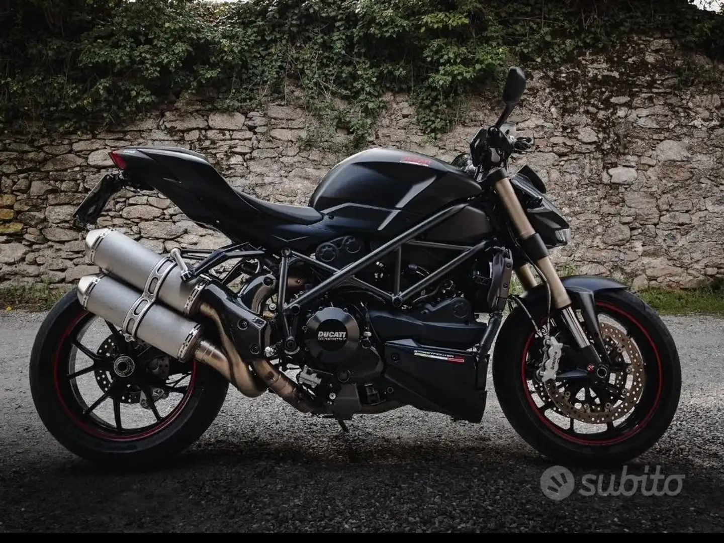 Ducati Streetfighter 848 Czarny - 1