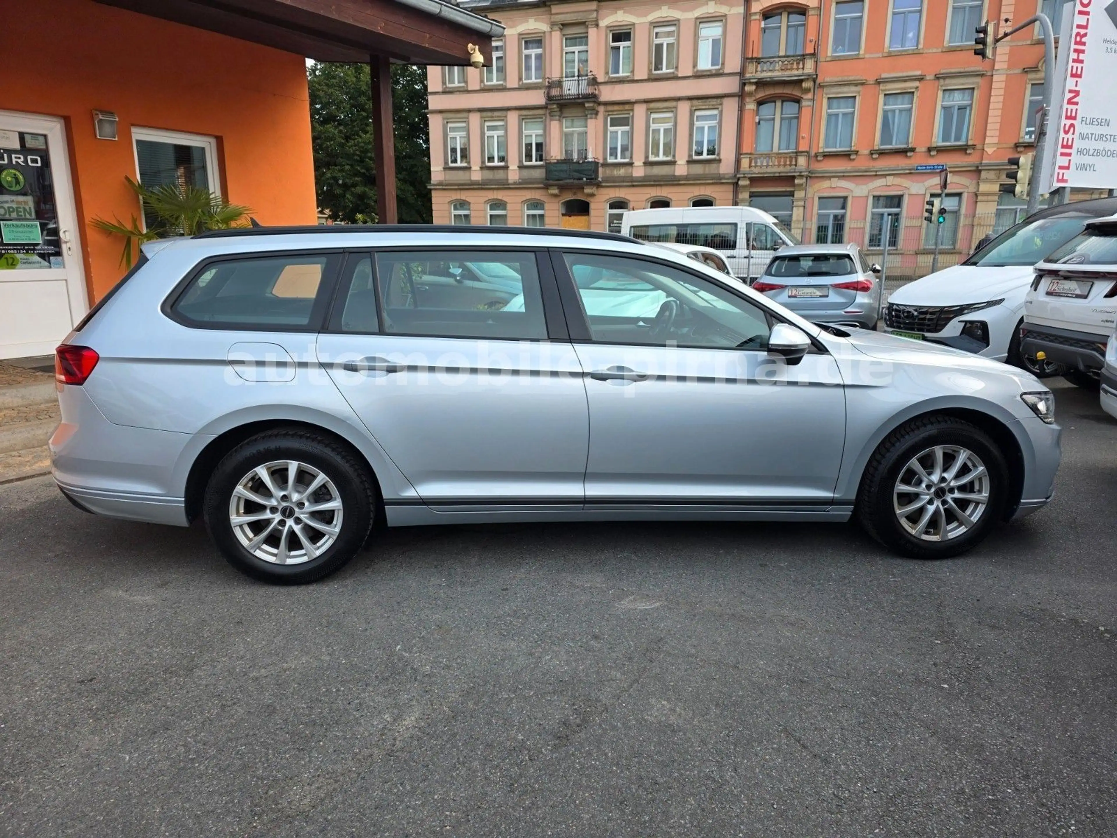 Volkswagen Passat Variant 2.0TDI SCR DSG-Aut. +NAVI/CAM/LED — photo 4