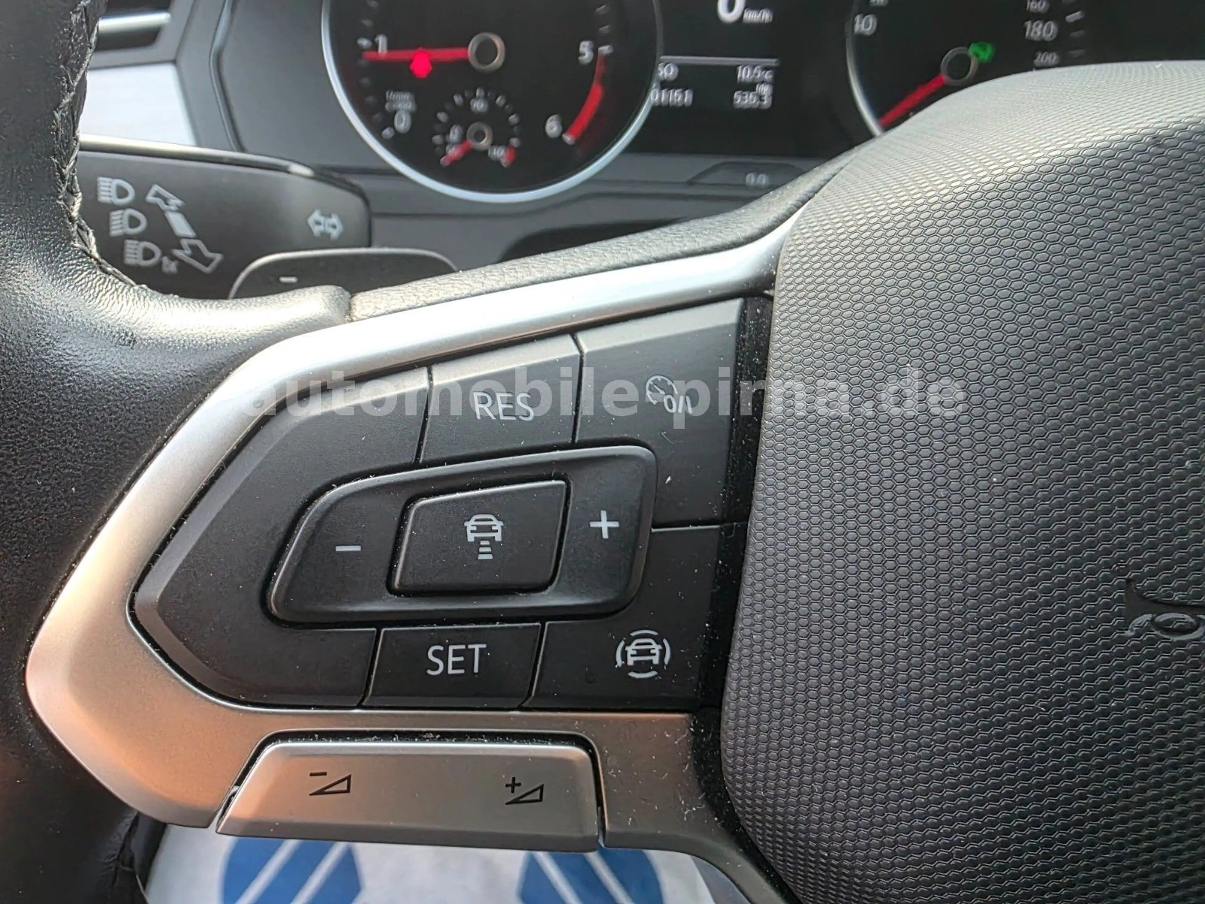 Volkswagen Passat Variant 2.0TDI SCR DSG-Aut. +NAVI/CAM/LED — photo 15