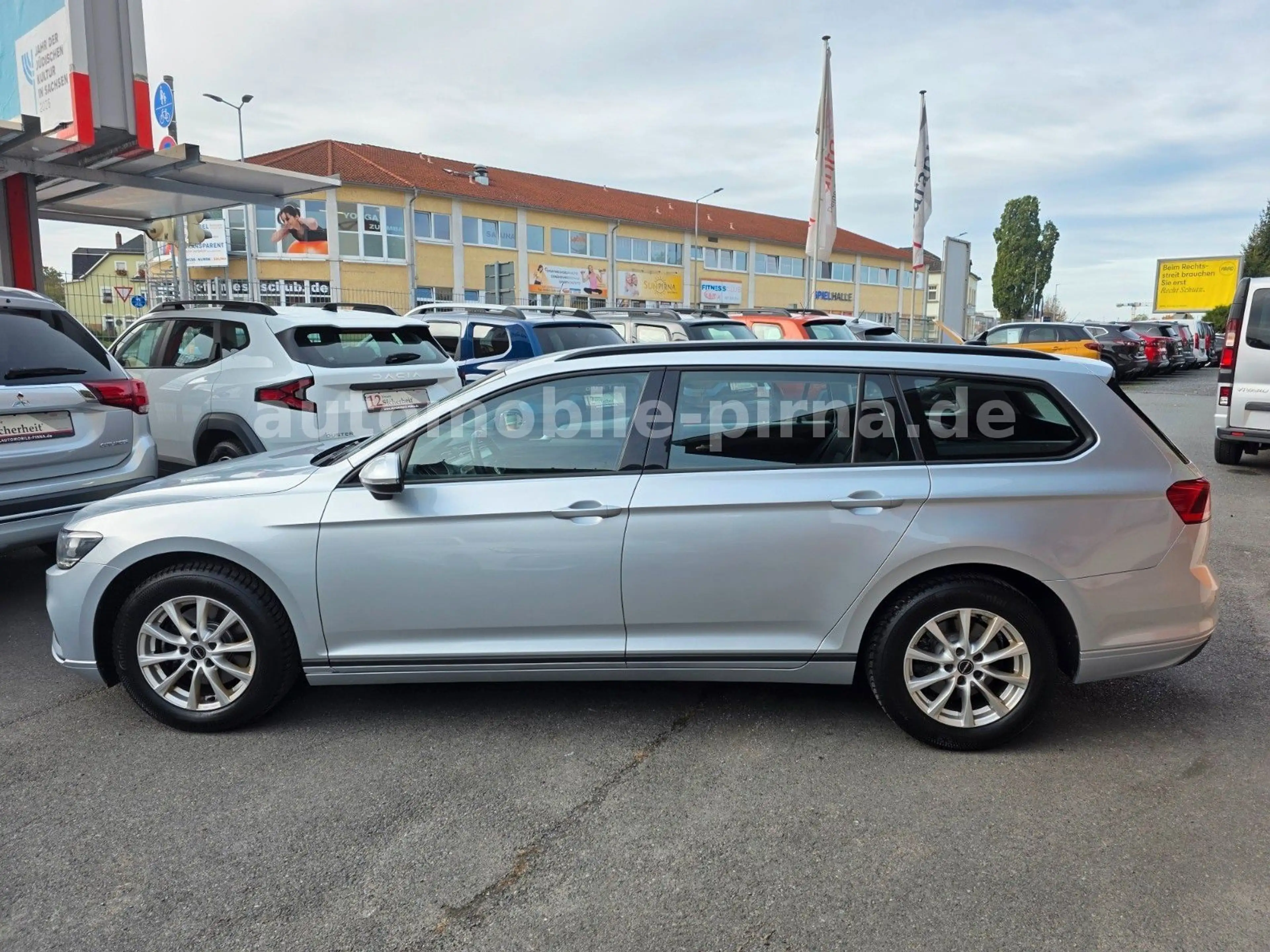 Volkswagen Passat Variant 2.0TDI SCR DSG-Aut. +NAVI/CAM/LED — photo 8