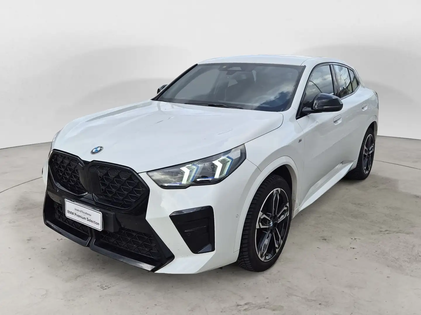 BMW X2 sdrive 18d MSport auto Bianco - 1