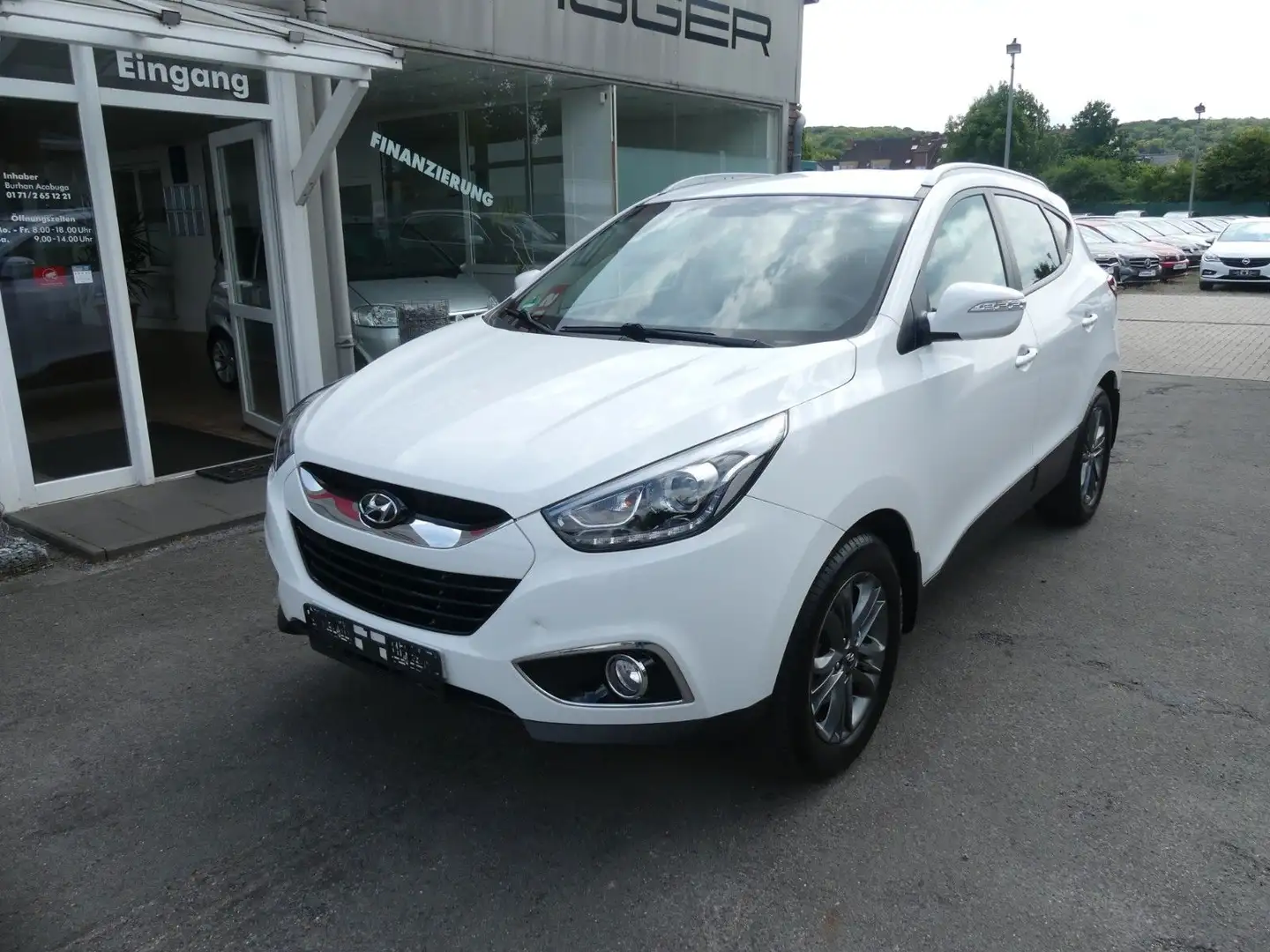 Hyundai iX35 1.6 GDI FIFA World Cup EDITION 2WD Weiß - 2