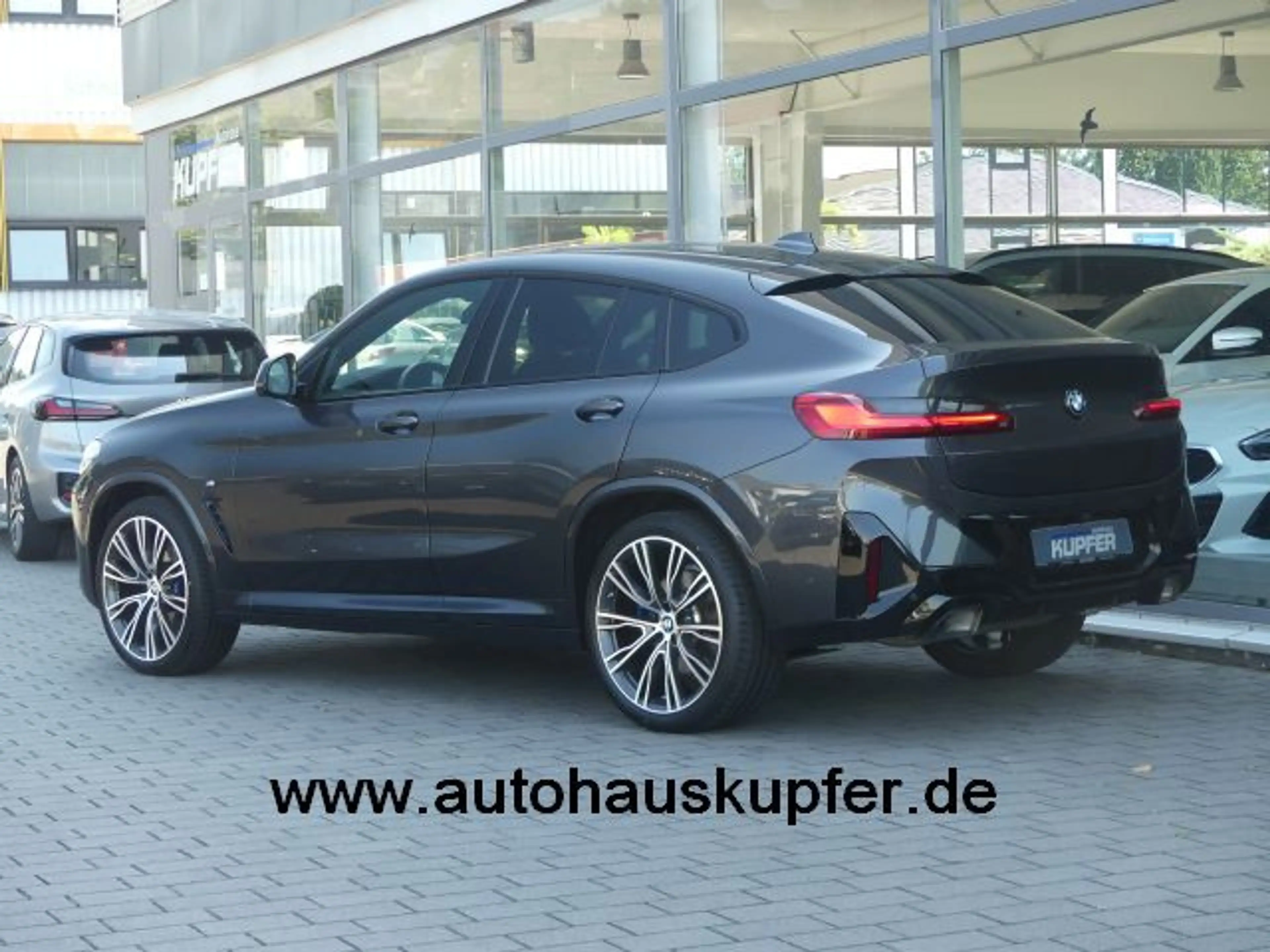 BMW X4 xDrive30d M Sportpaket ACC°AHK°PANO°Std.hzg — photo 3