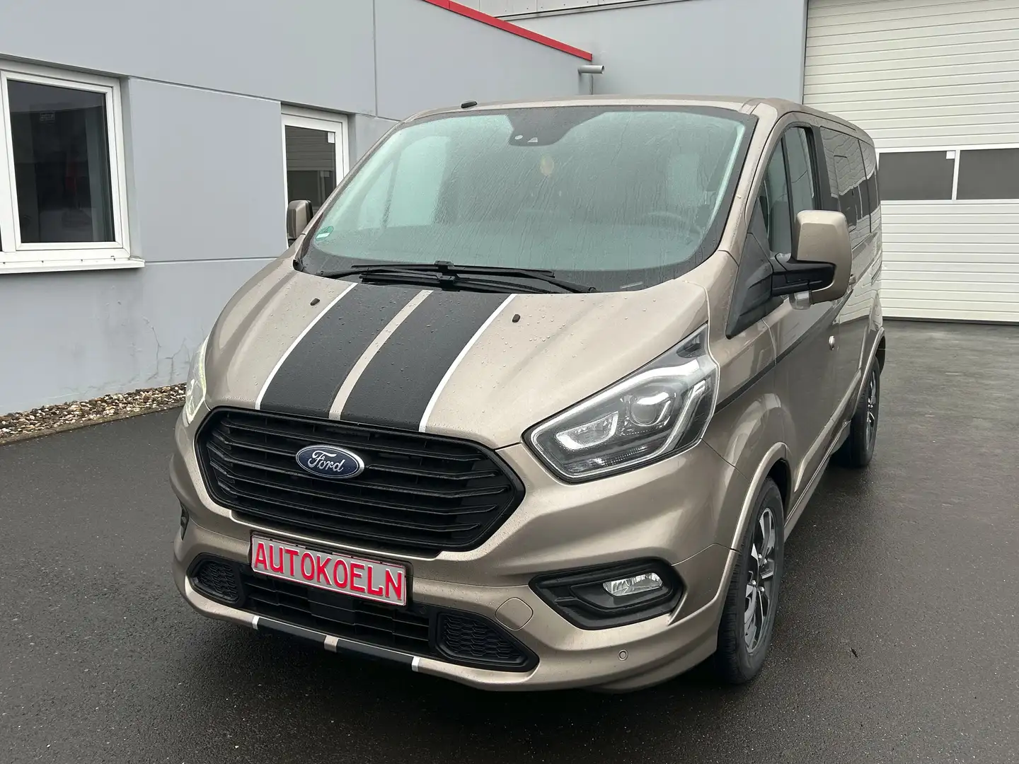 Ford Tourneo Custom Tourneo Custom TDCi Titanium VA Sport Beige - 2