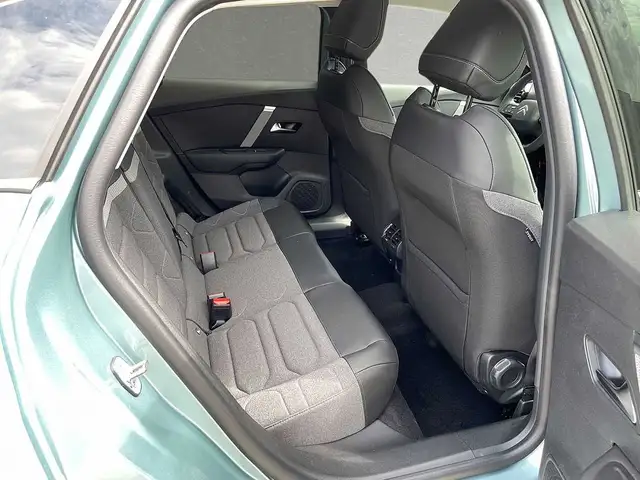 Citroen C4 view 5