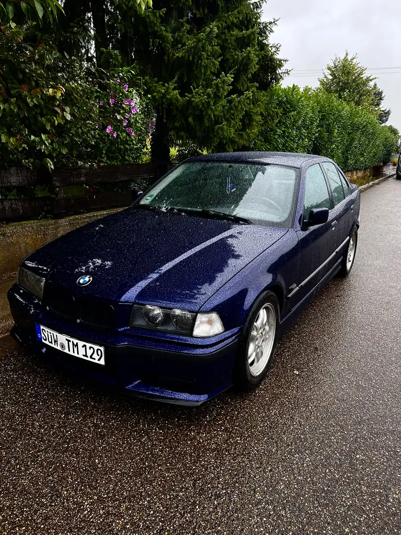 BMW 318 318i - 1