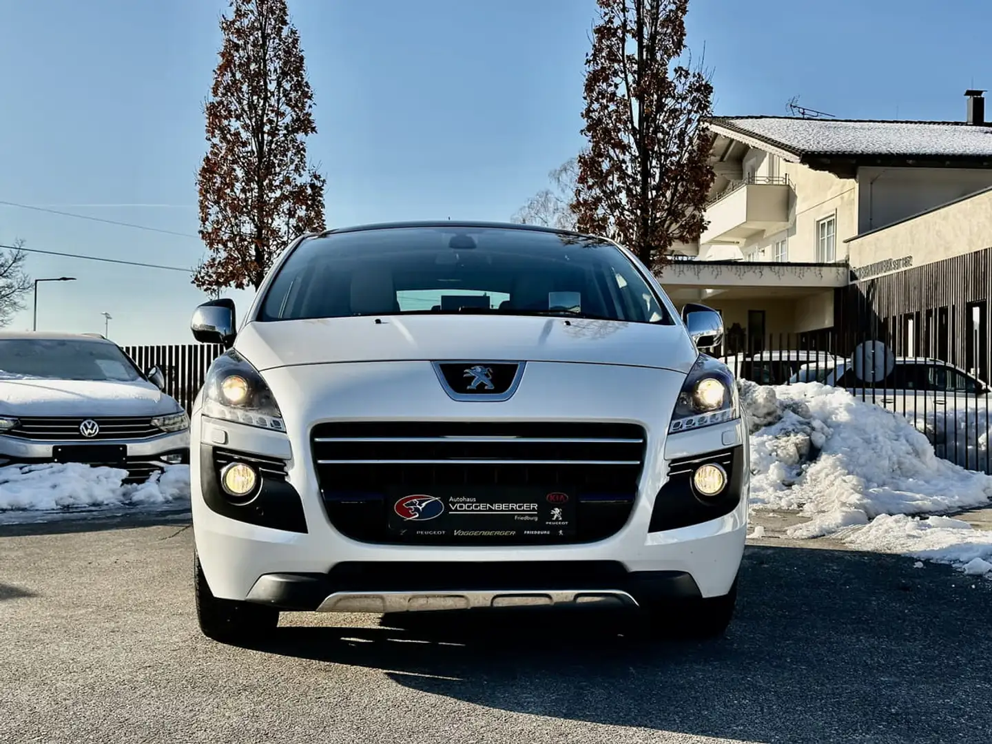 Peugeot 3008 3008 Hybrid 4 Limited Edition Weiß - 2