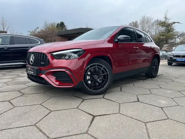 Mercedes-Benz GLA 35 AMG 4Matic Leder RFK Lenkradheizung
