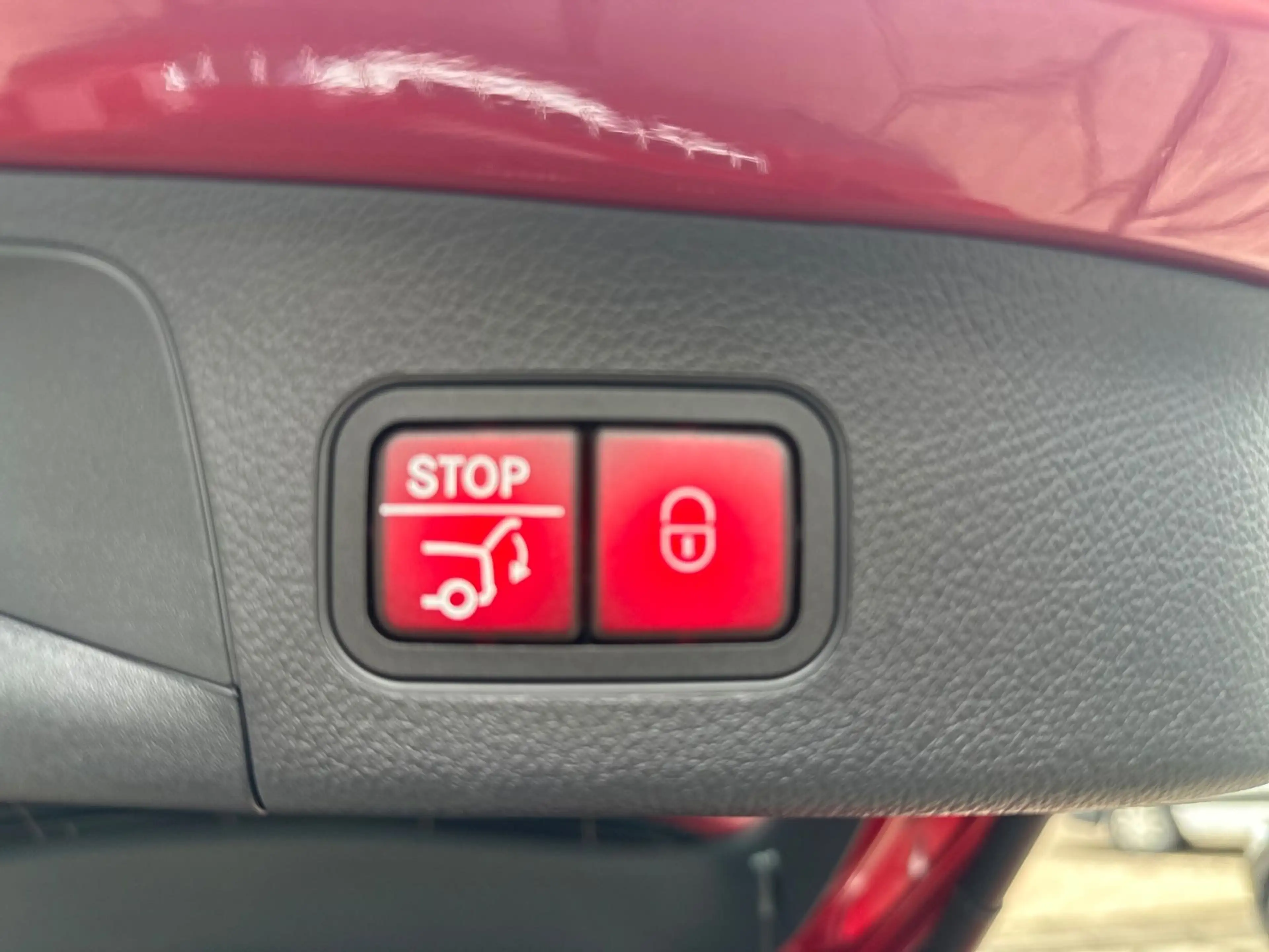 Mercedes-Benz GLA 35 AMG 4Matic Leder RFK Lenkradheizung — photo 12