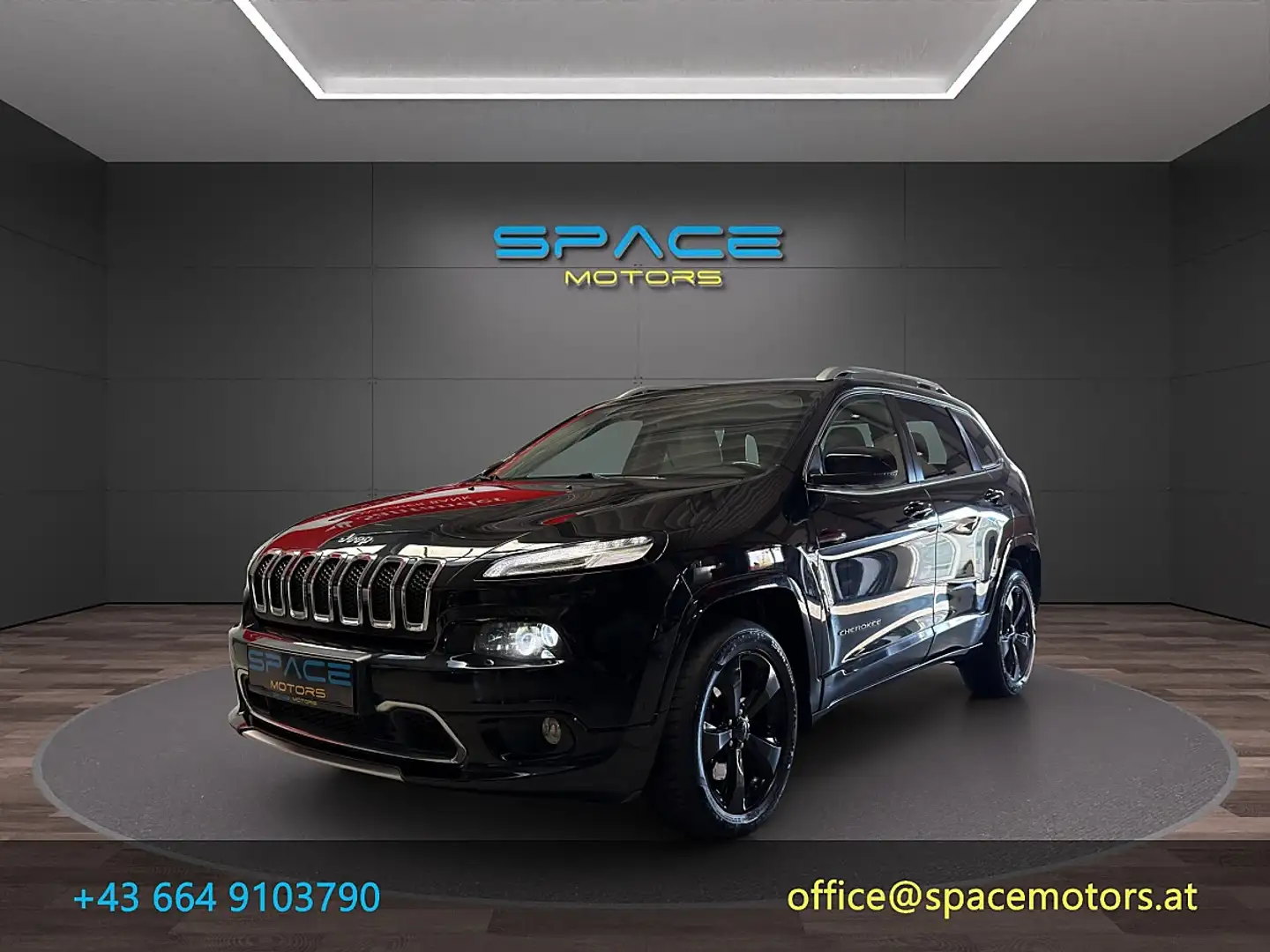 Jeep Cherokee 2,2 MultiJet II AWD Overland Aut. Schwarz - 1