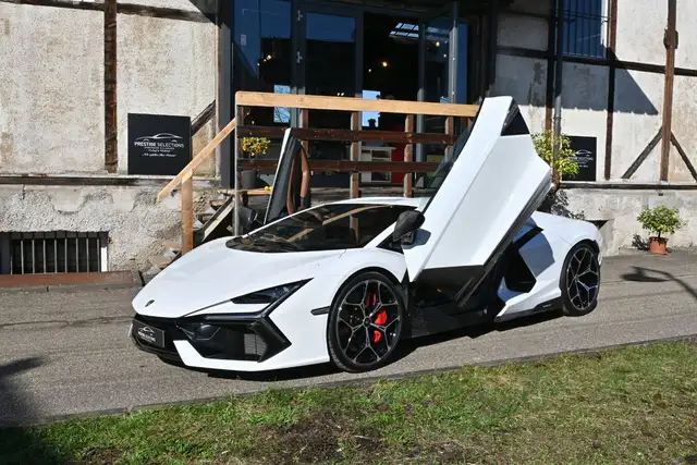 Lamborghini Revuelto /Alle Carbobnpaket/Garantie 04.28/1.HD!