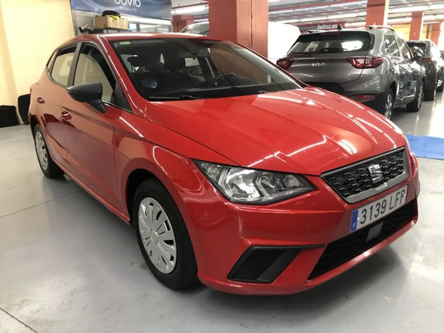SEAT Ibiza 1.0 TGI S&S Reference 90 Rojo - 2