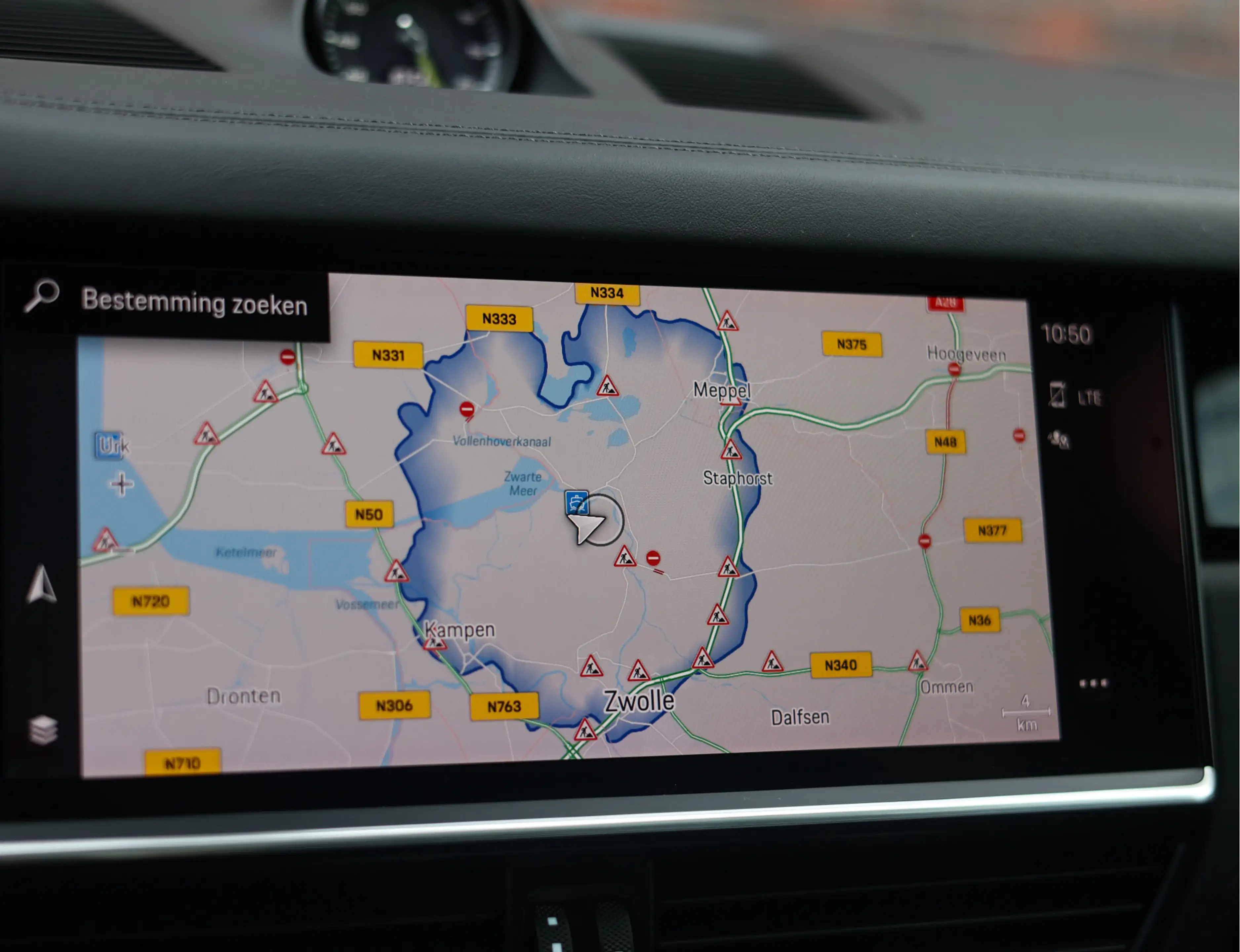 Porsche Cayenne Coupé 3.0 E-Hybrid | Pano - Sport Chrono - BOSE — photo 46