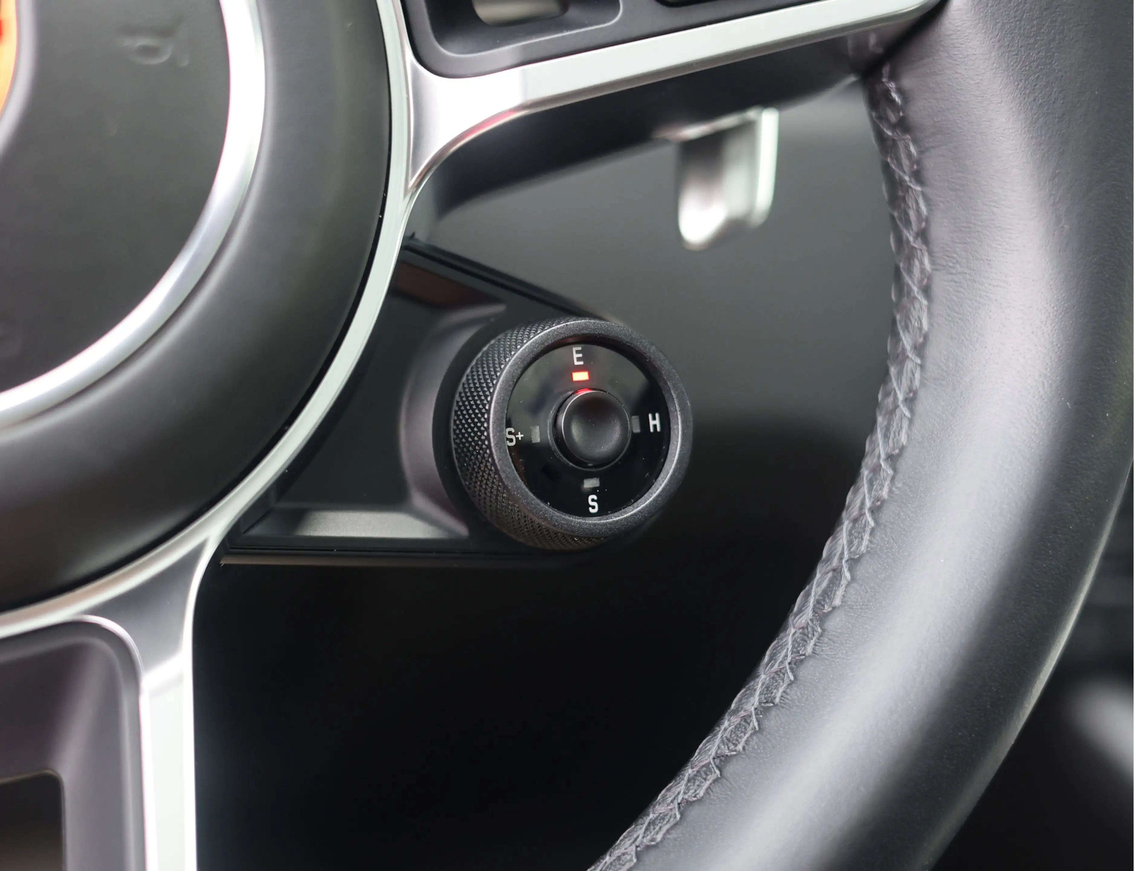 Porsche Cayenne Coupé 3.0 E-Hybrid | Pano - Sport Chrono - BOSE — photo 36