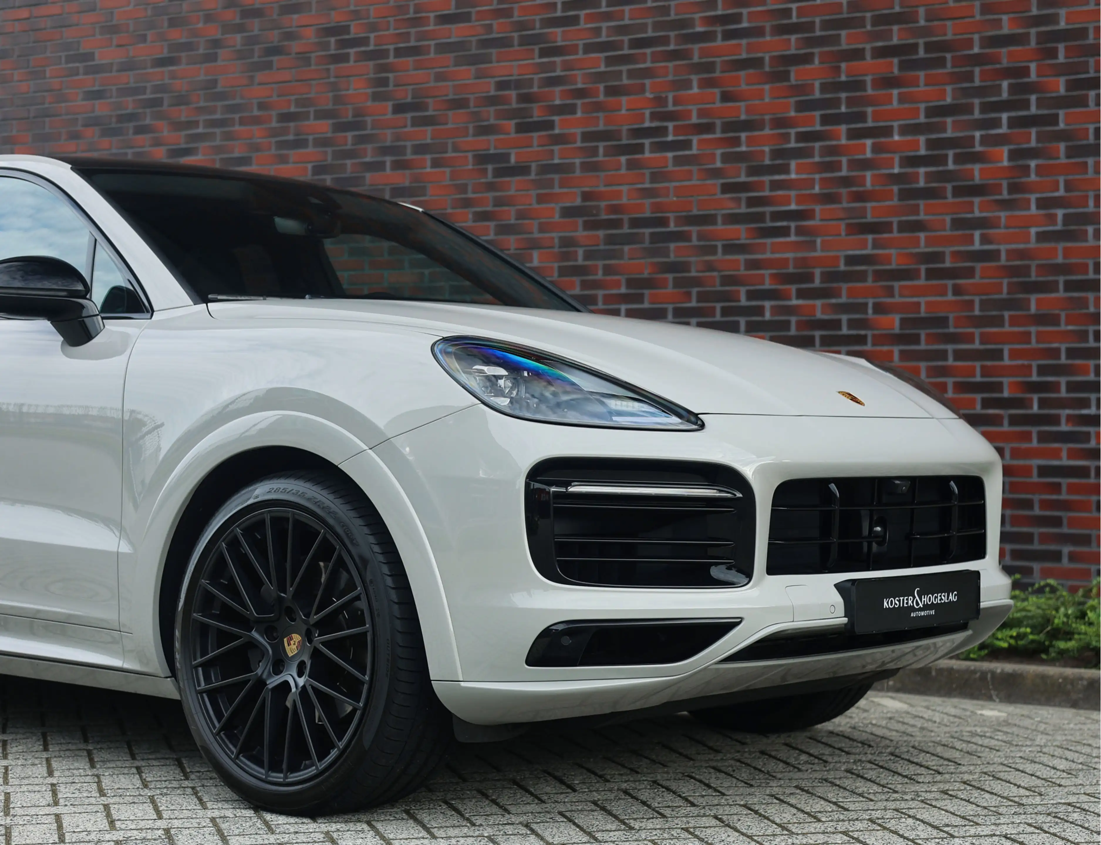Porsche Cayenne Coupé 3.0 E-Hybrid | Pano - Sport Chrono - BOSE — photo 18