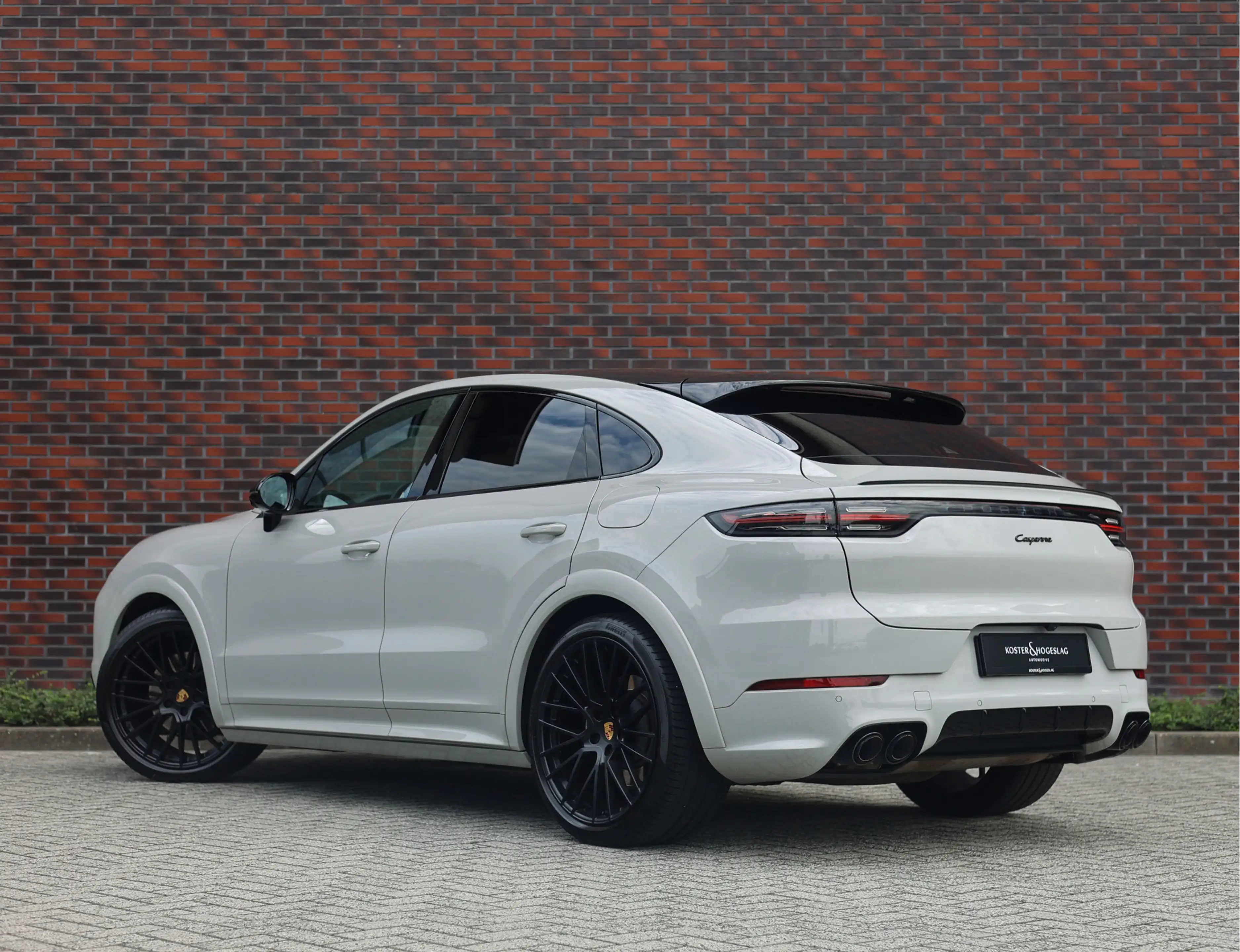 Porsche Cayenne Coupé 3.0 E-Hybrid | Pano - Sport Chrono - BOSE — photo 2
