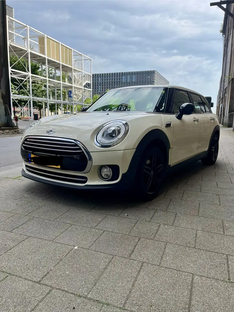 MINI Cooper D Clubman - 2