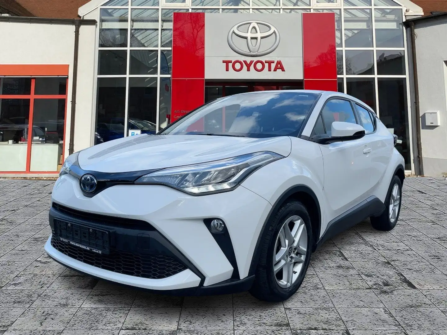 Toyota C-HR 1.8 Hybrid Flow ACC*KAM*DAB*2xKlima Weiß - 2