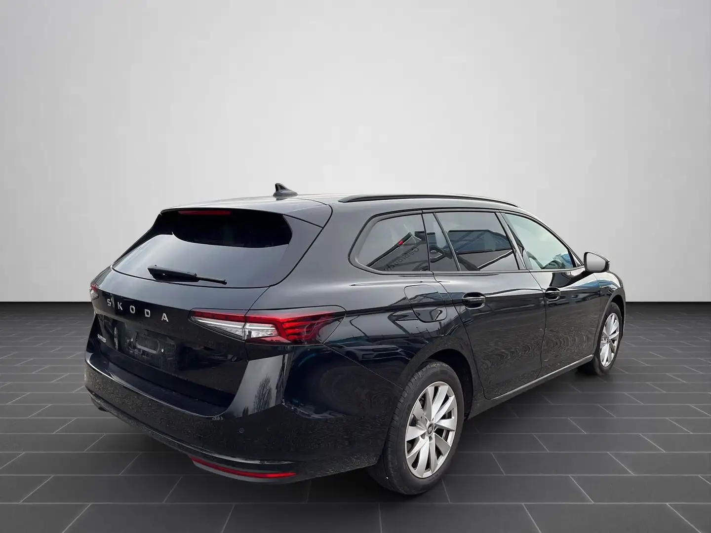 Skoda Superb Combi 1.5 TSI DSG Selection LED+ACC+Kamer Schwarz - 2