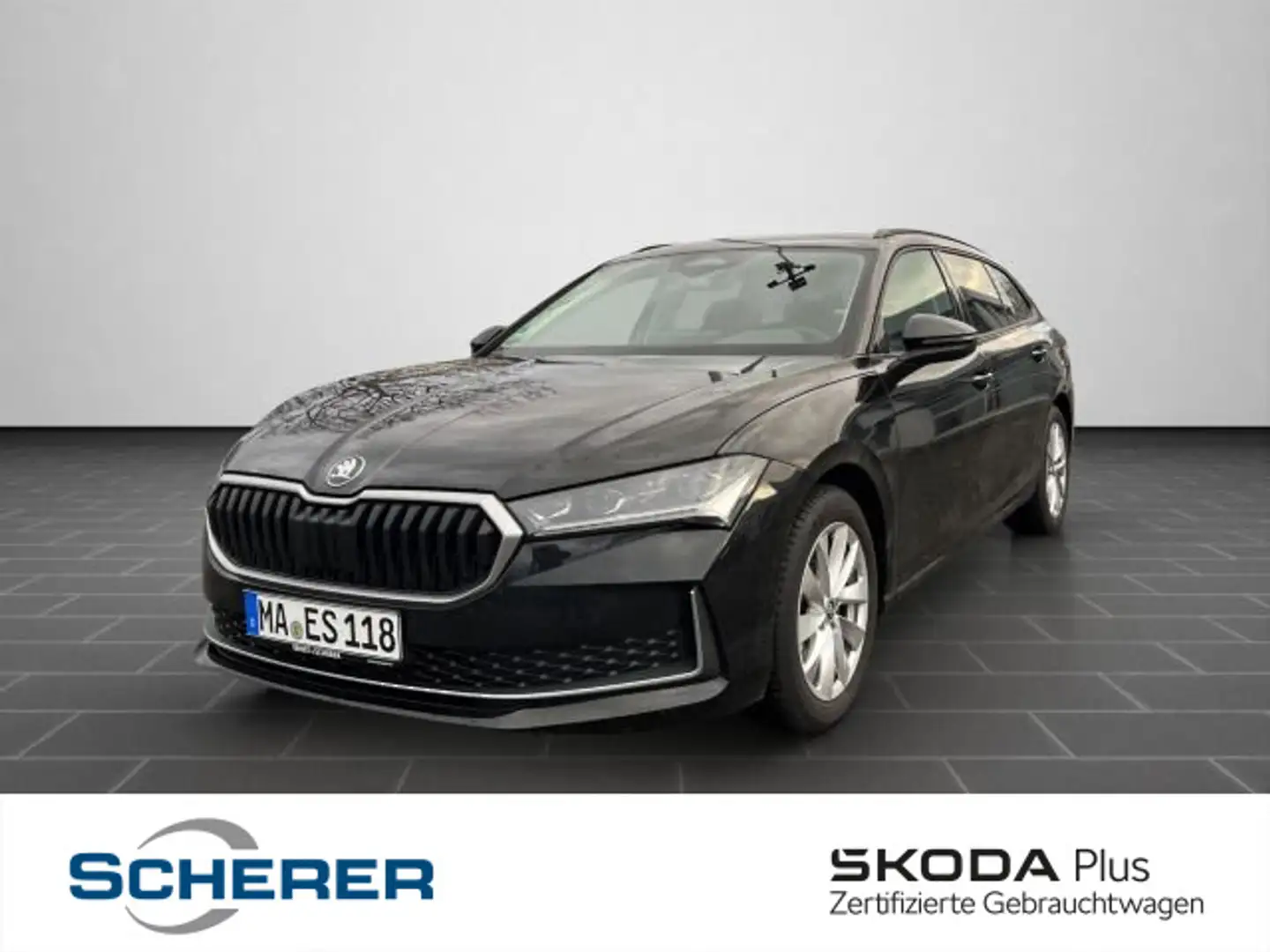 Skoda Superb Combi 1.5 TSI DSG Selection LED+ACC+Kamer Schwarz - 1