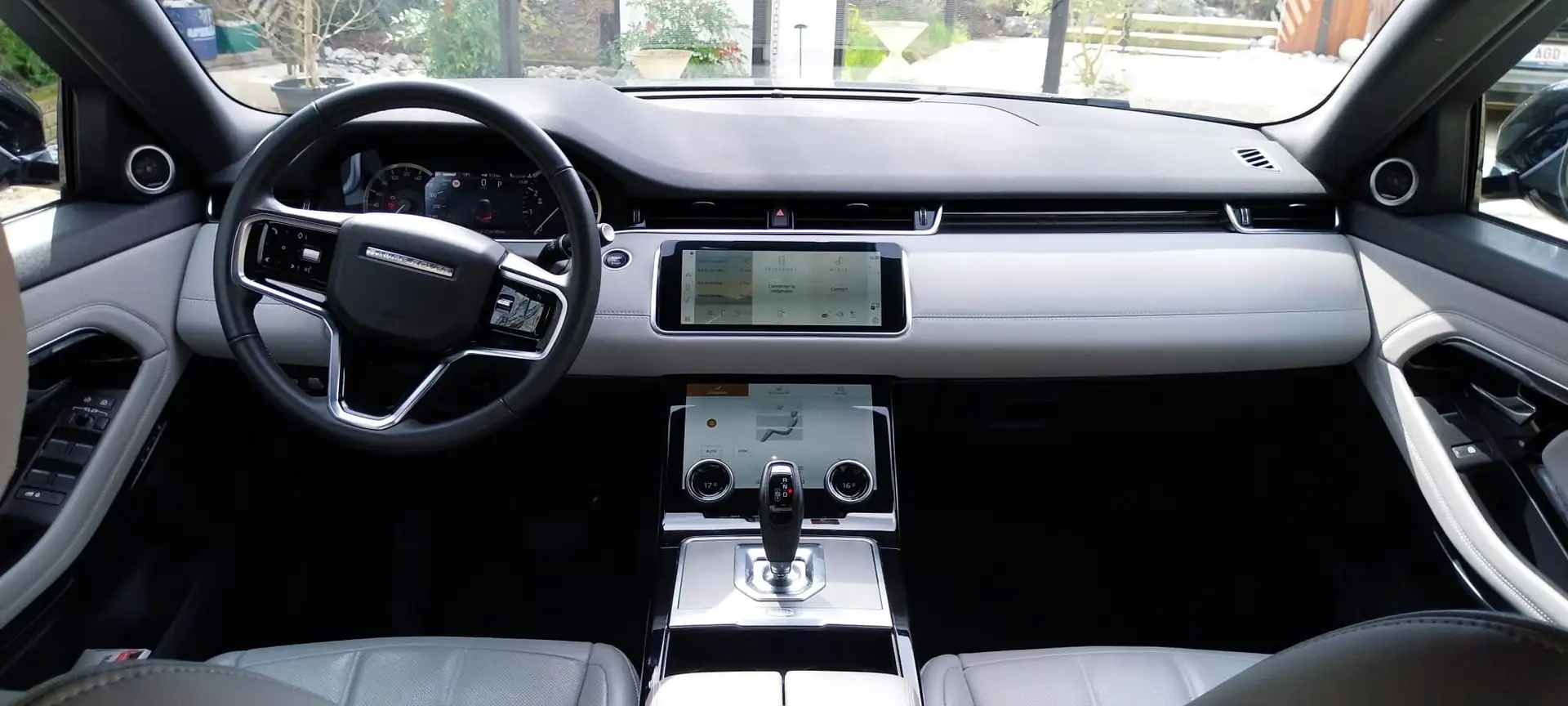 Land Rover Range Rover Evoque P160 SE FWD Grijs - 2
