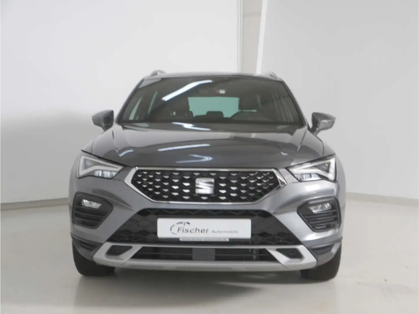 SEAT Ateca 1.5 TSI Xperience Grau - 2
