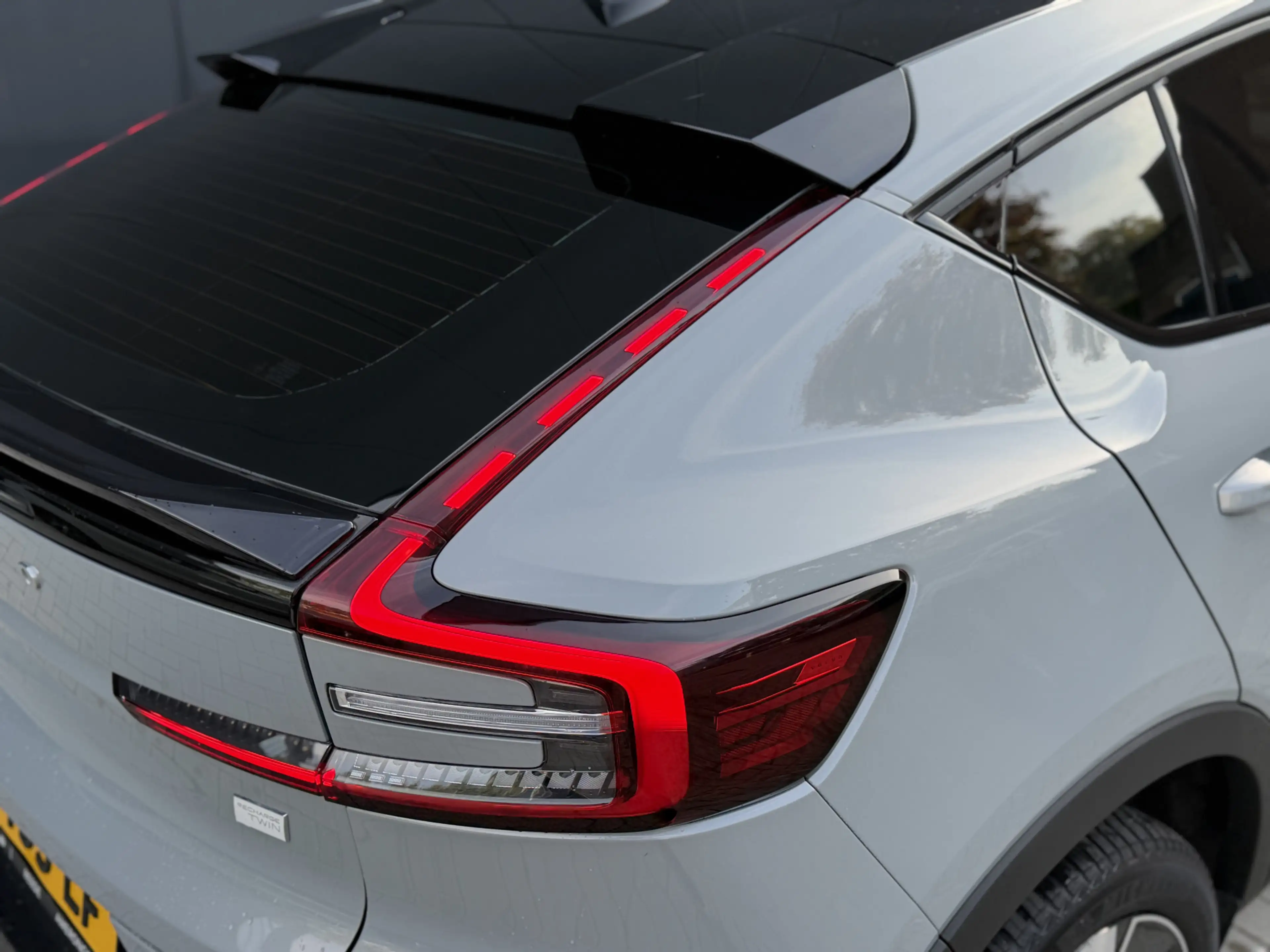 Volvo C40 Single Motor Extended Range Ultimate 82 kWh — photo 11