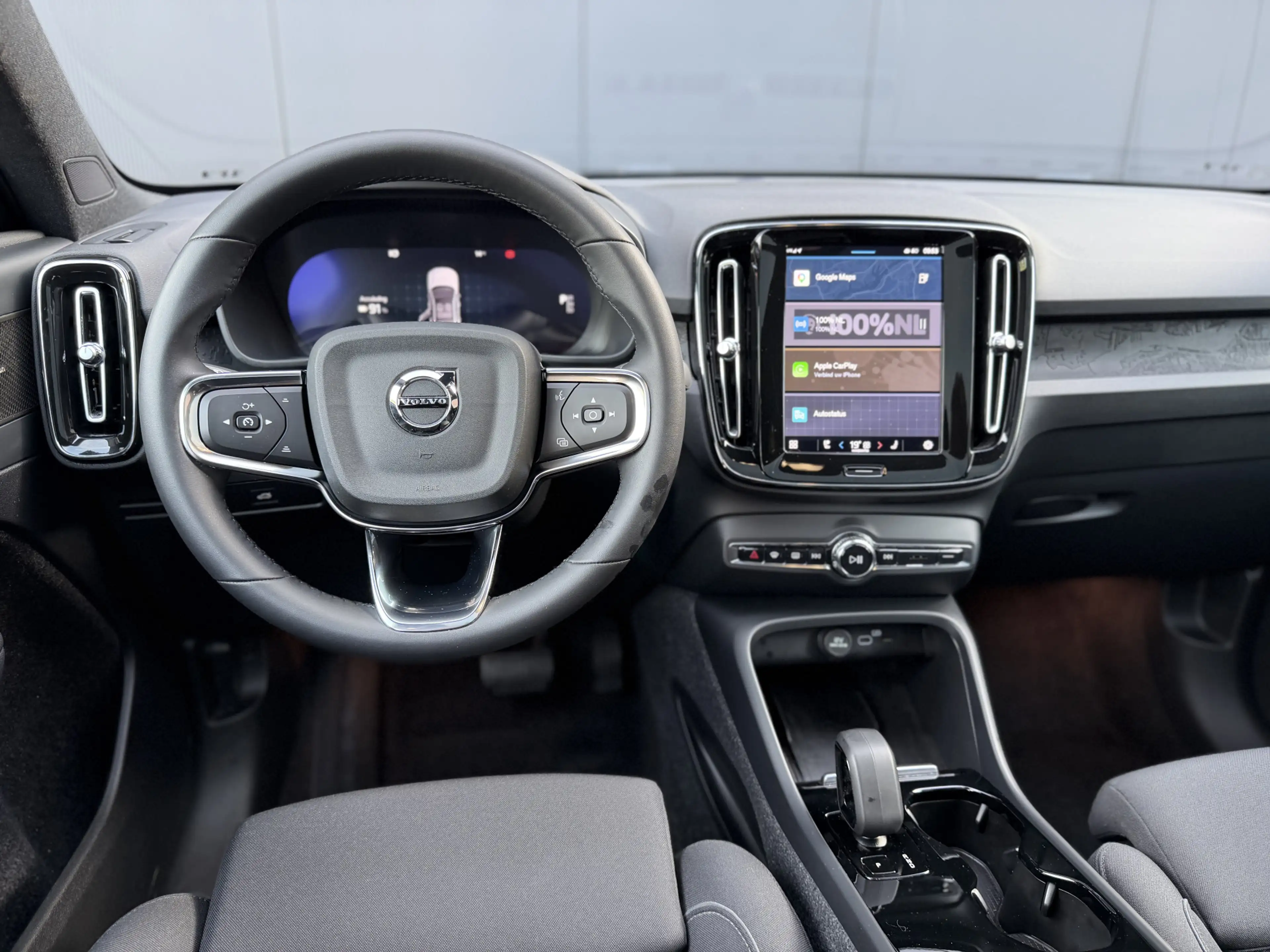 Volvo C40 Single Motor Extended Range Ultimate 82 kWh — photo 14