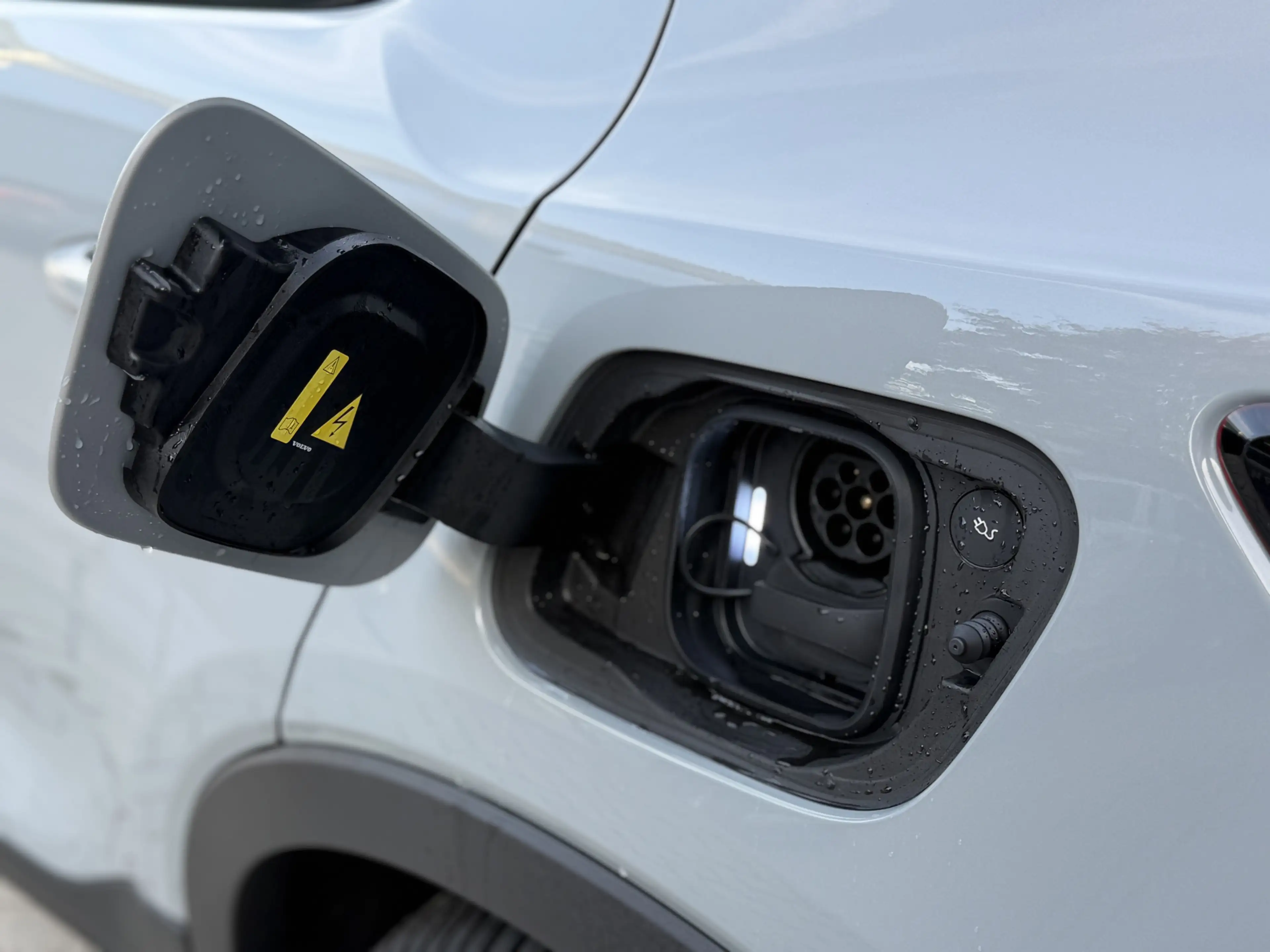 Volvo C40 Single Motor Extended Range Ultimate 82 kWh — photo 12