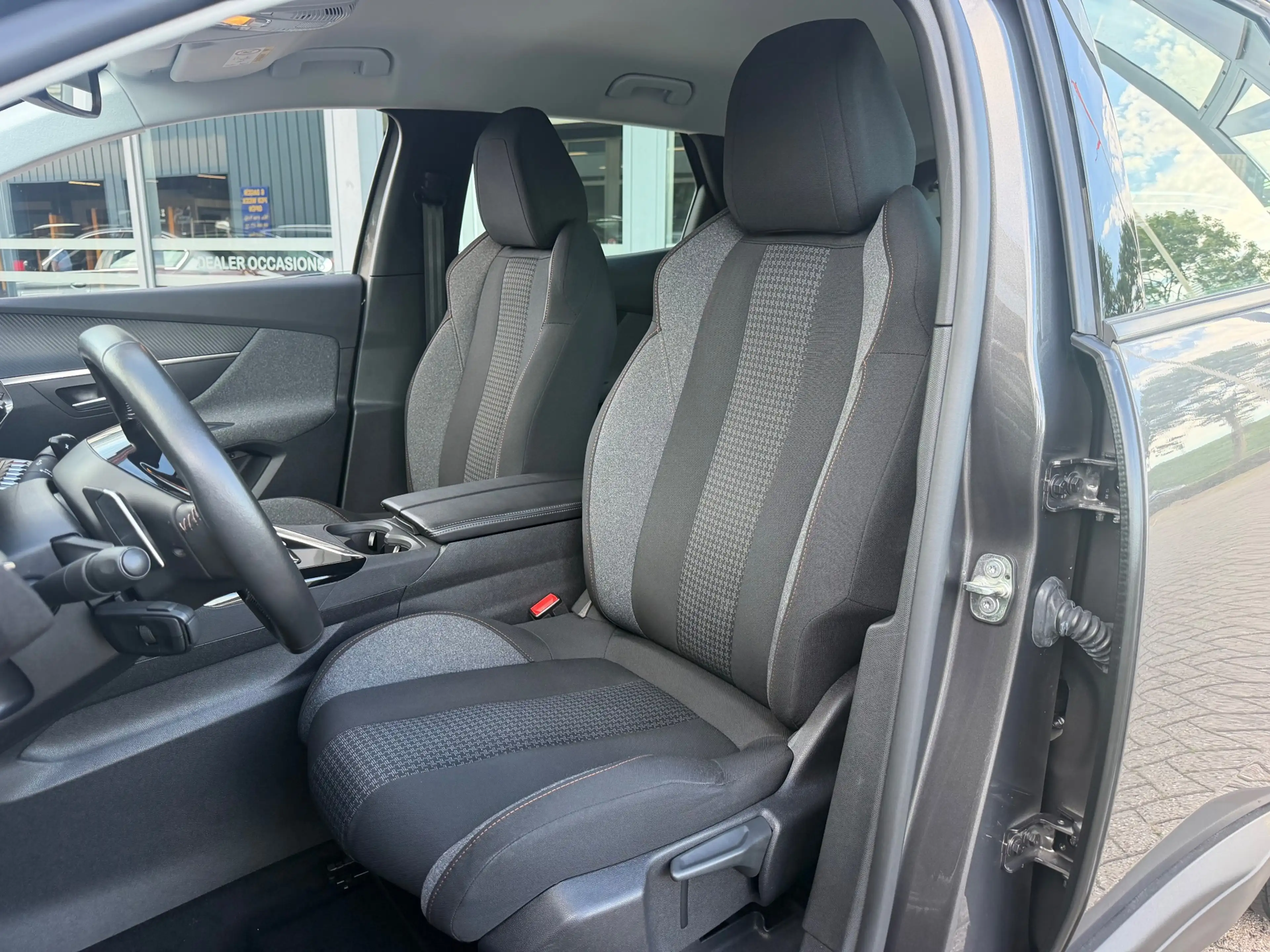 Peugeot 3008 1.2 PureTech Active Pack Business Airco Lmv Cruise — photo 10