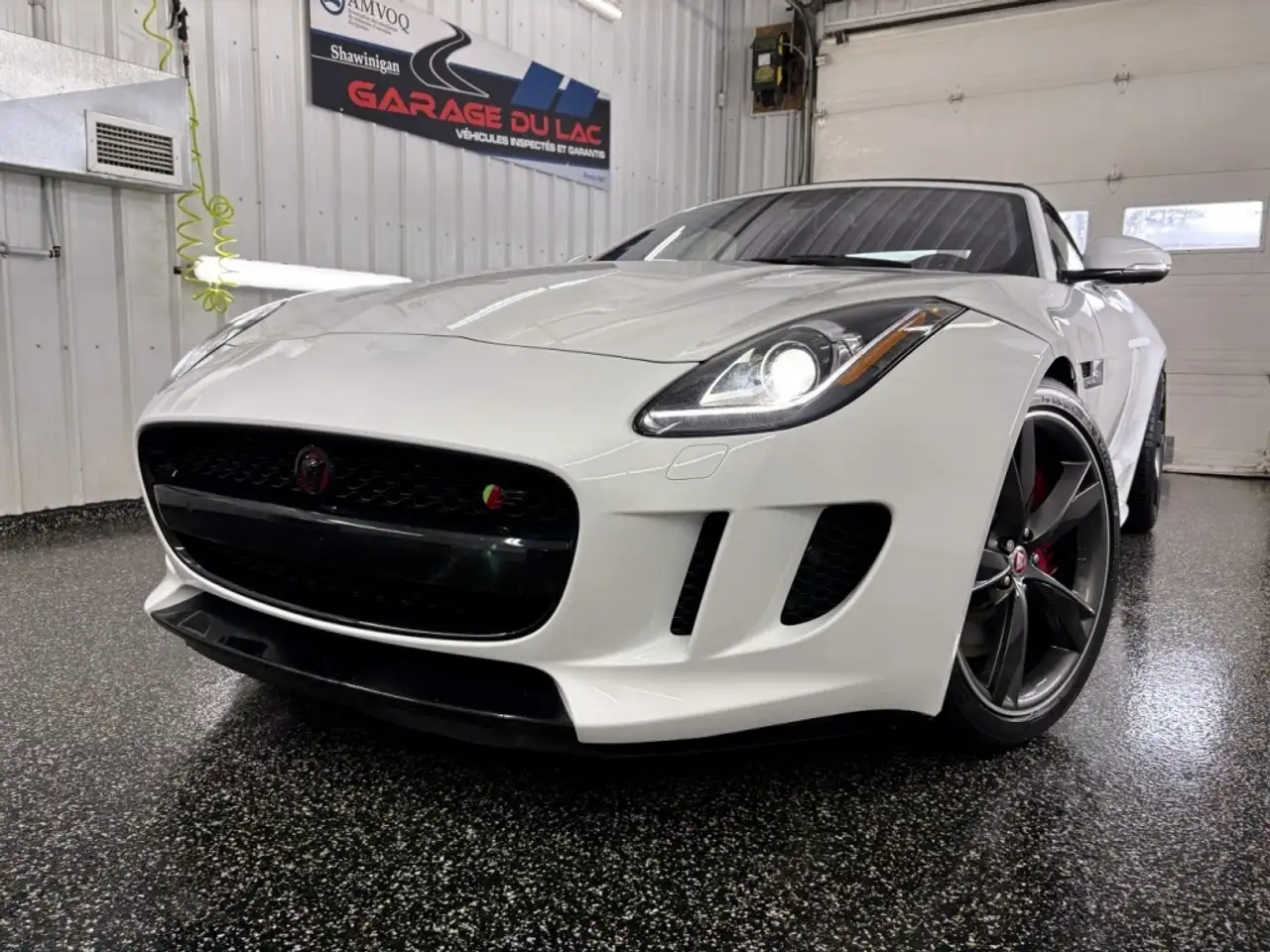 Jaguar F-Type снимка Jaguar F-Type