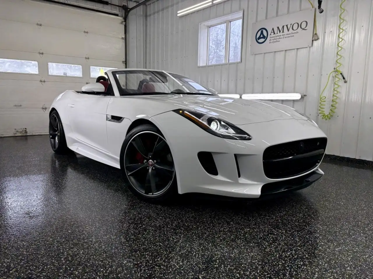 Jaguar F-Type снимка Jaguar F-Type