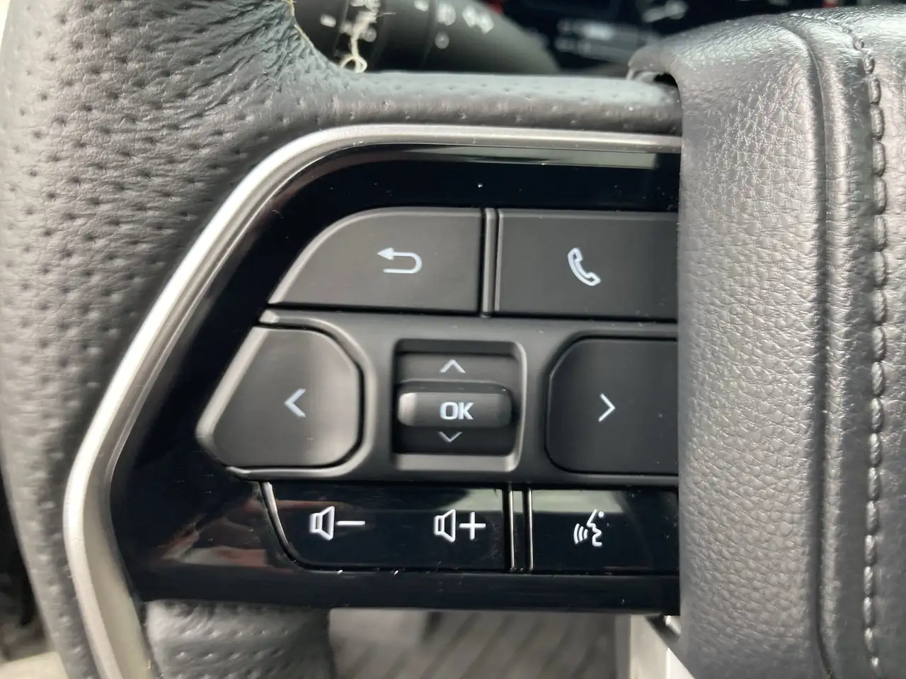 Toyota Tundra снимка Toyota Tundra