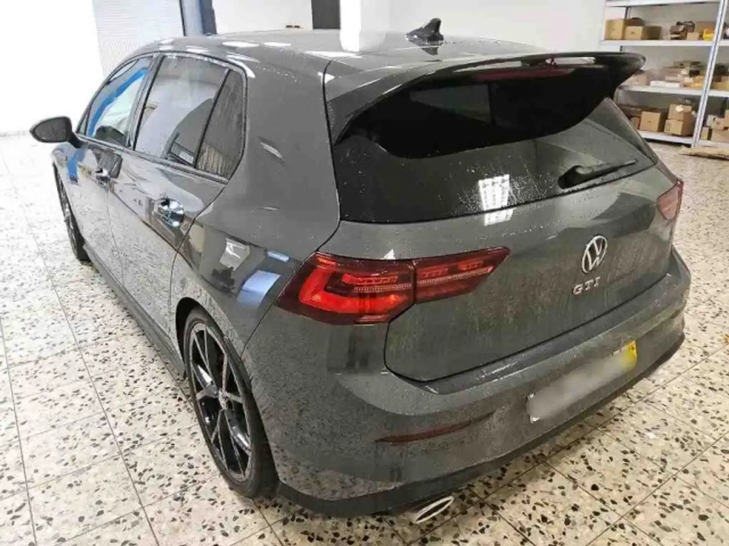 Volkswagen Golf VIII GTI Clubsport 2.0 TSI DSG Klima Navi Gris - 2