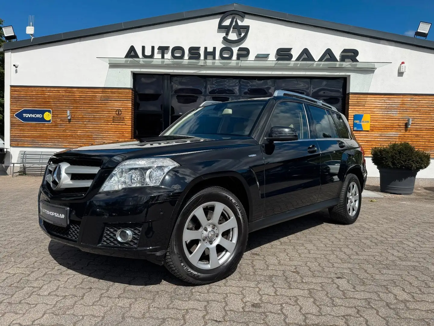 Mercedes-Benz GLK 200 CDI/AUTOMATIK/PDC Noir - 1